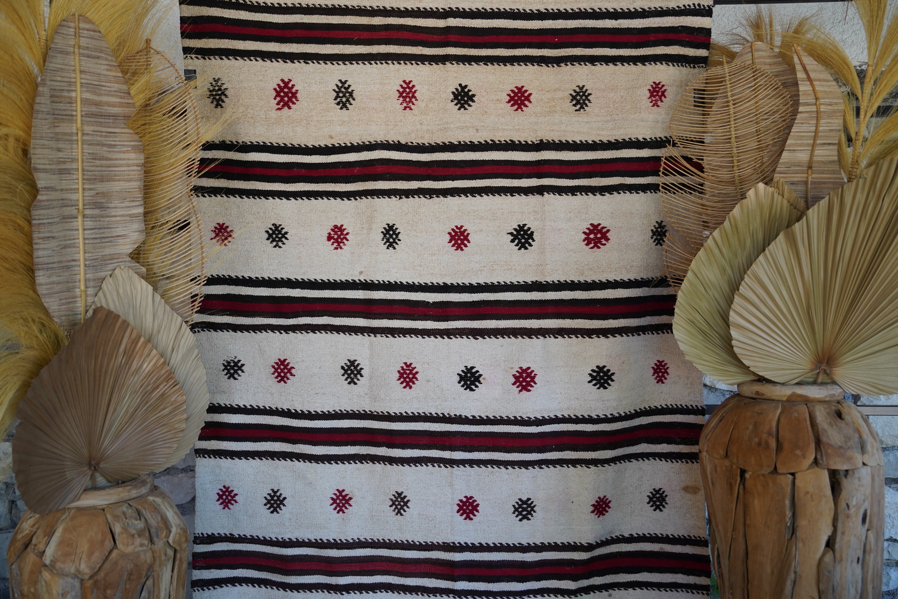 HEMP CARPET WITH CICIM PATTERN