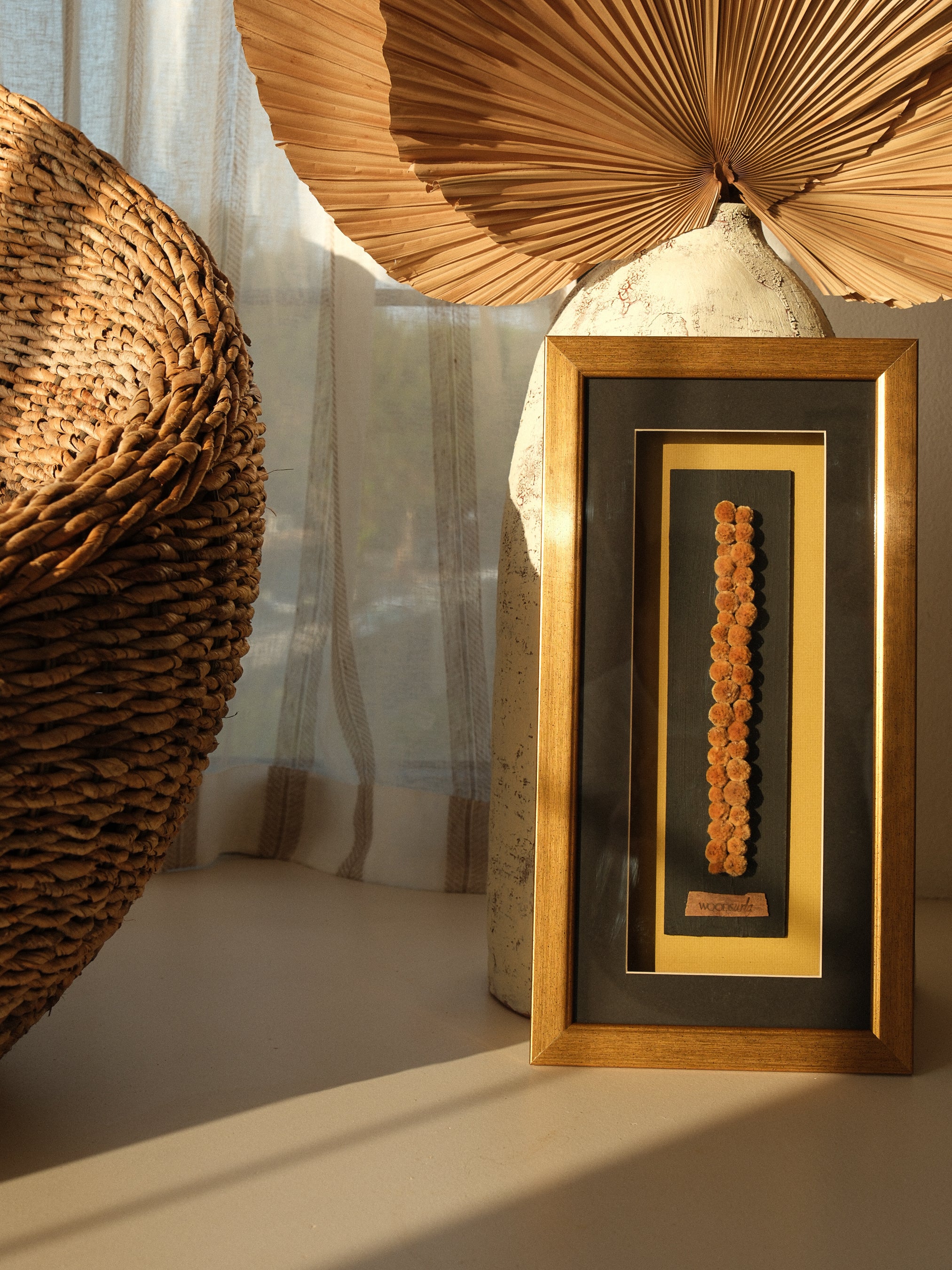 KÜRELERİN KAYITLARI 27x52x4cm