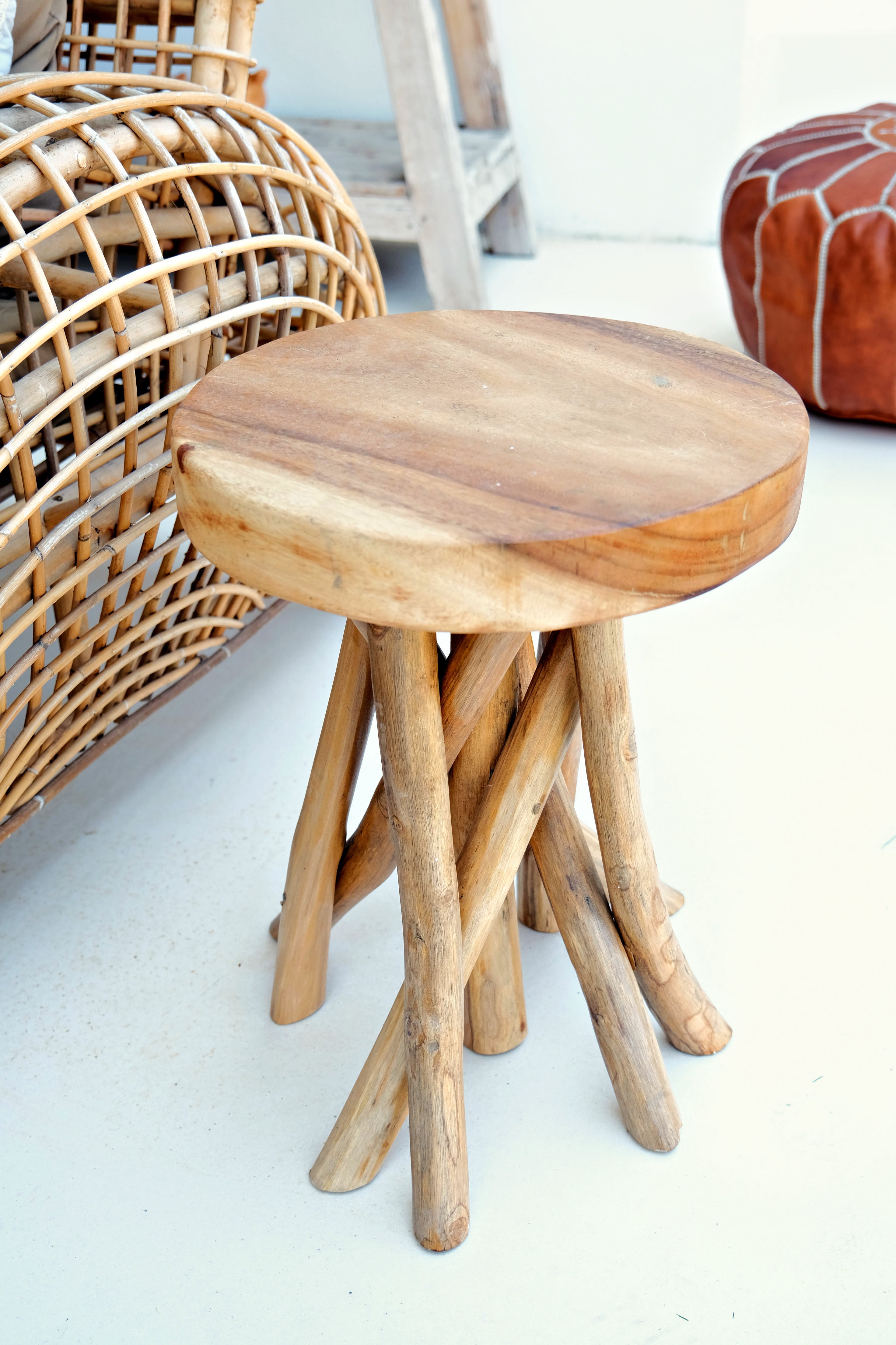 PUTRI COFFEE TABLE