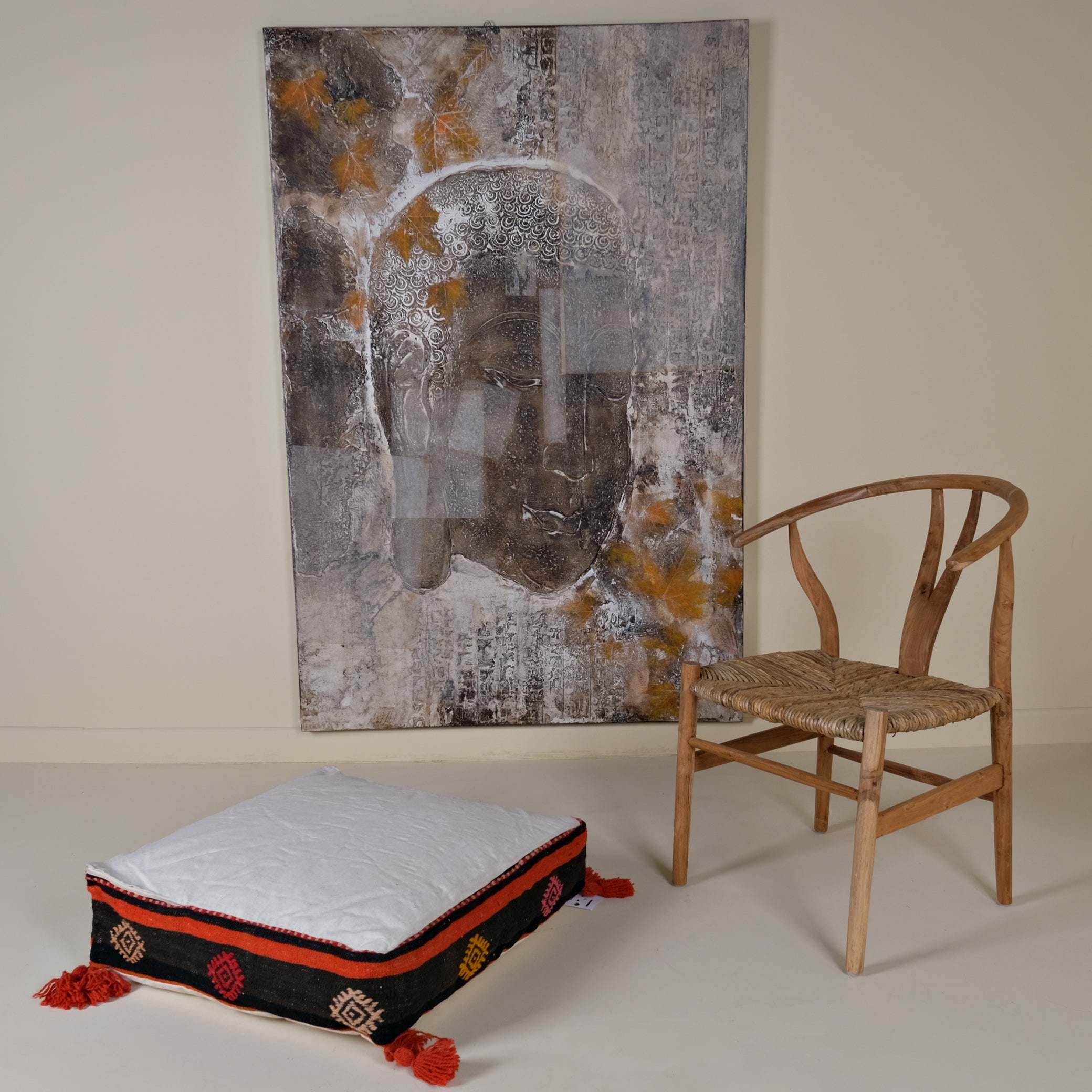 WISHBONE BANANA FIBER CHAIR