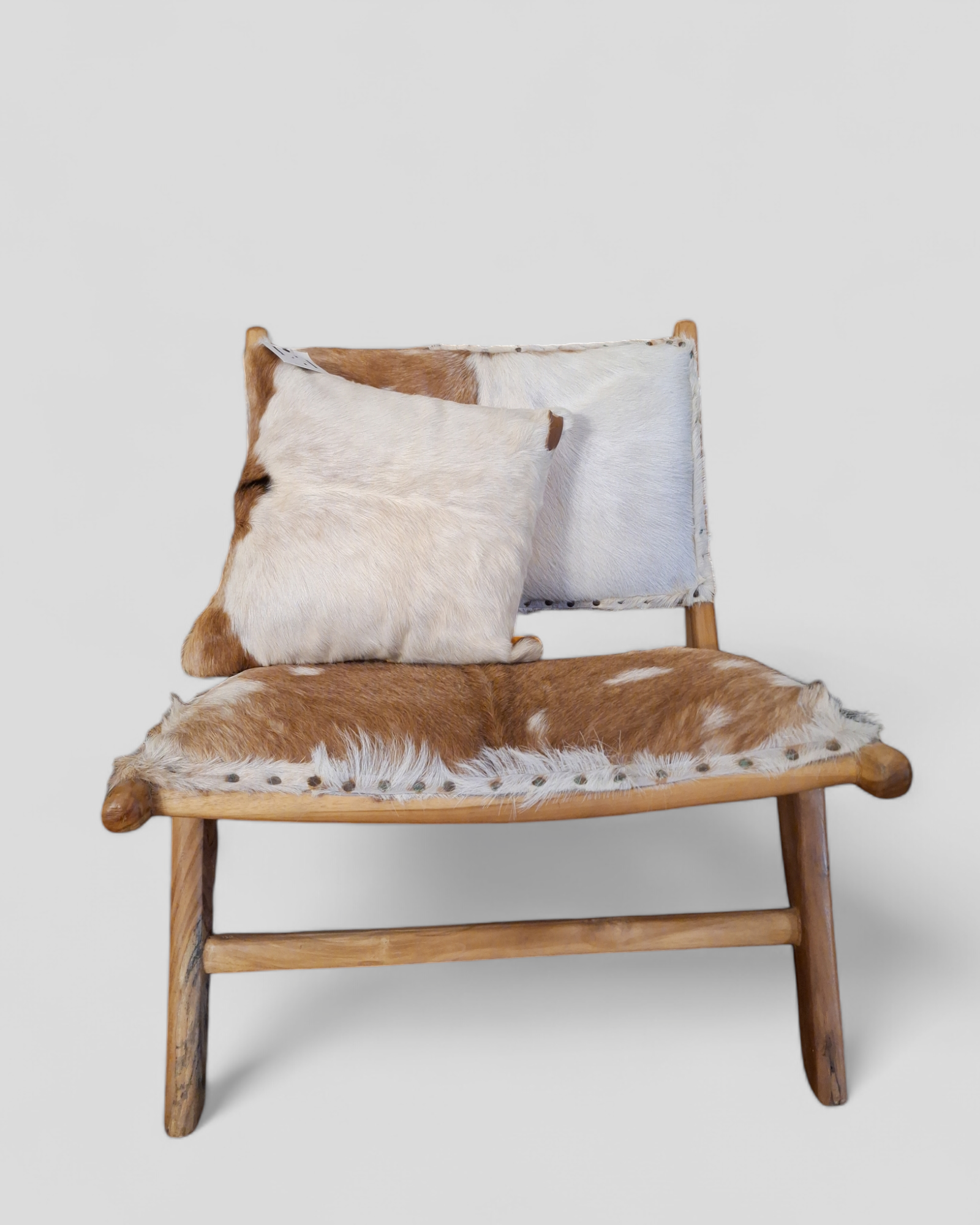 LAZY GOAT SKIN ARMCHAIR