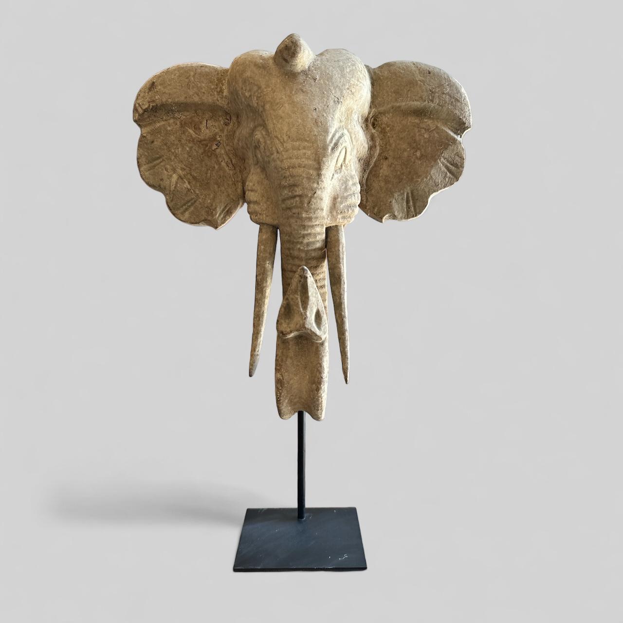 GAJAH BÜST S