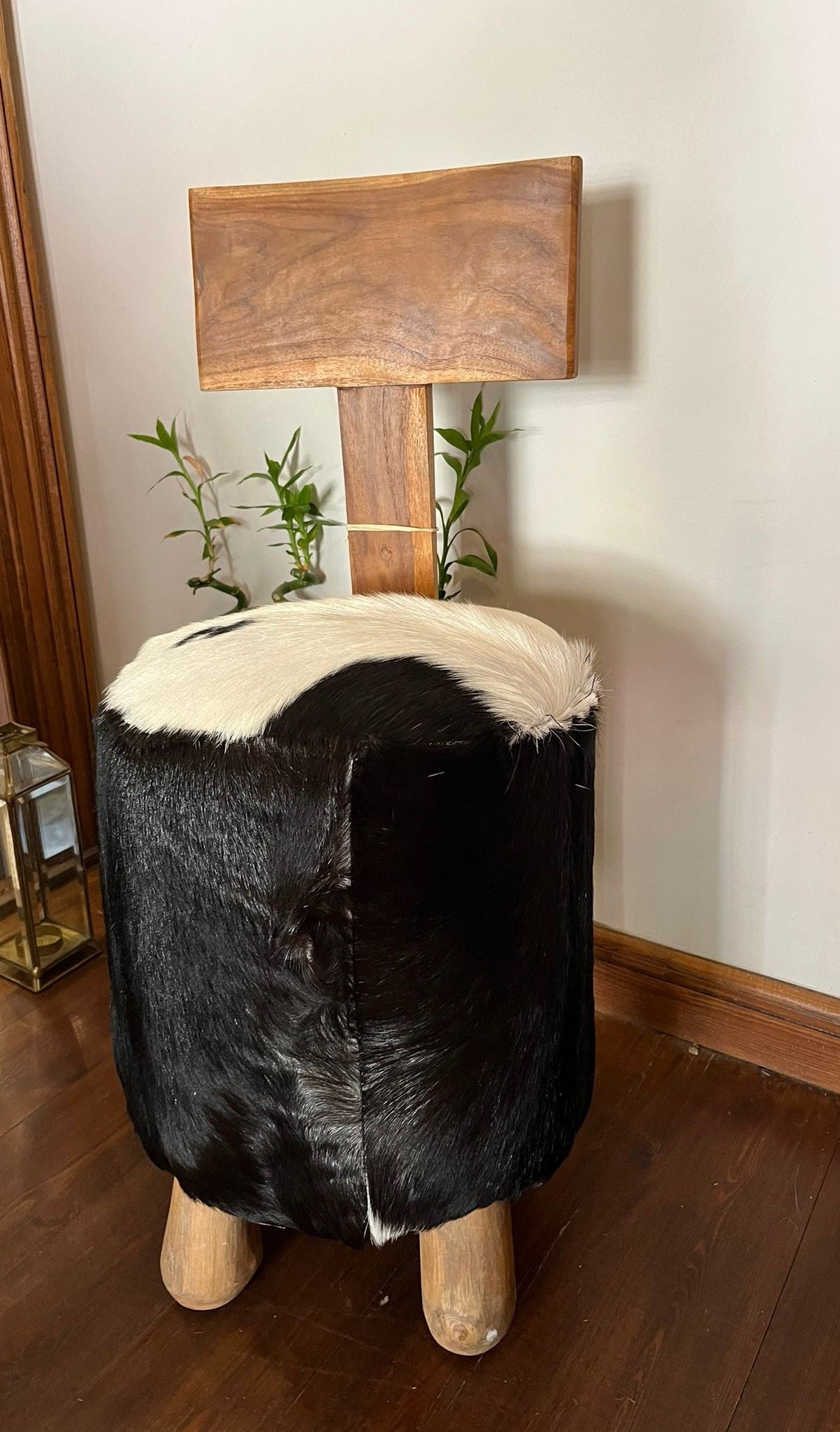 CALFSKIN STOOL WITH BACK