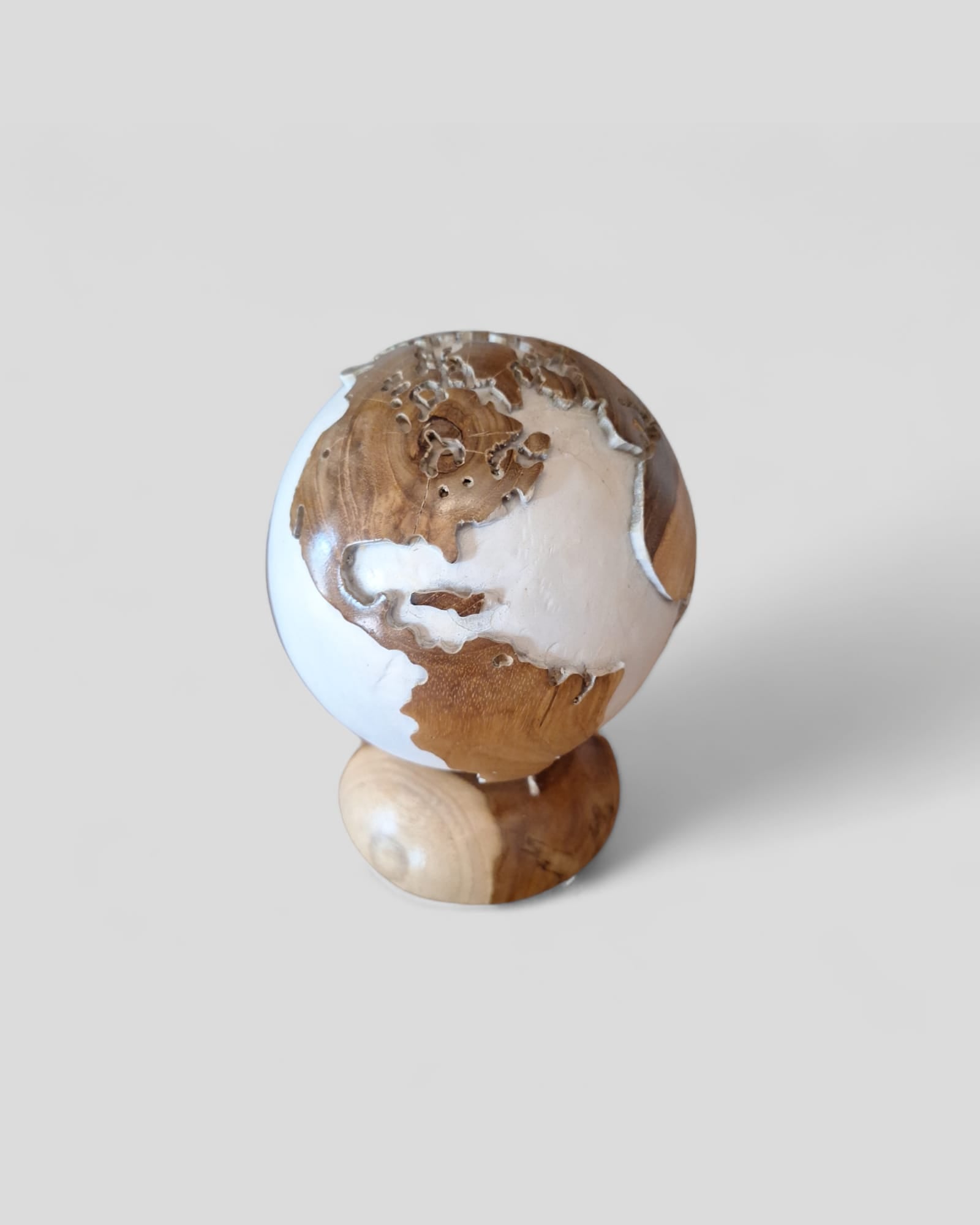 TEAK WORLD M