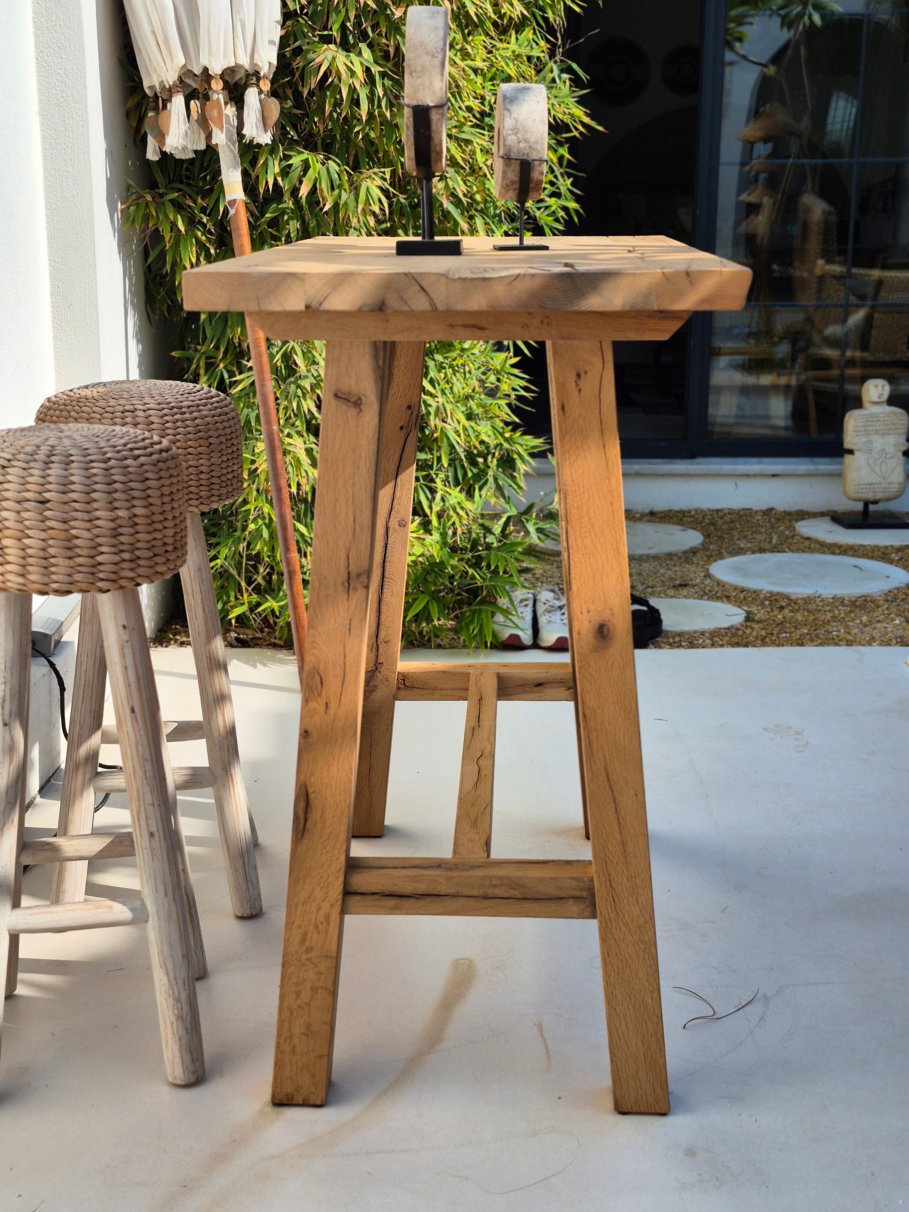 BANANA FIBER WHITE FOOT STOOL