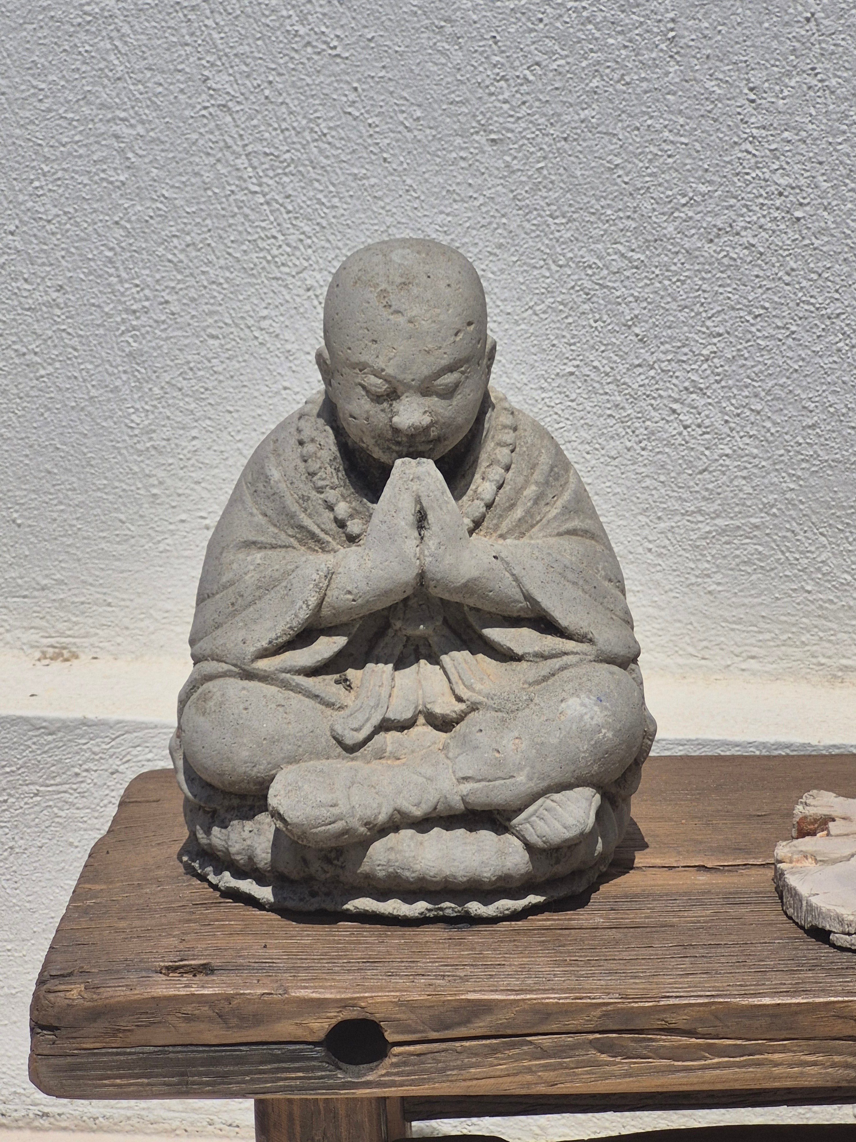 RINI BUDDHA FIGURINES