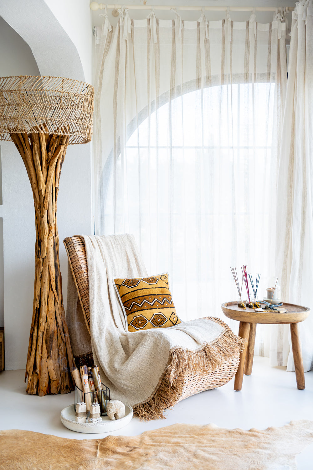 AHŞAP AYAKLI LAMBADER