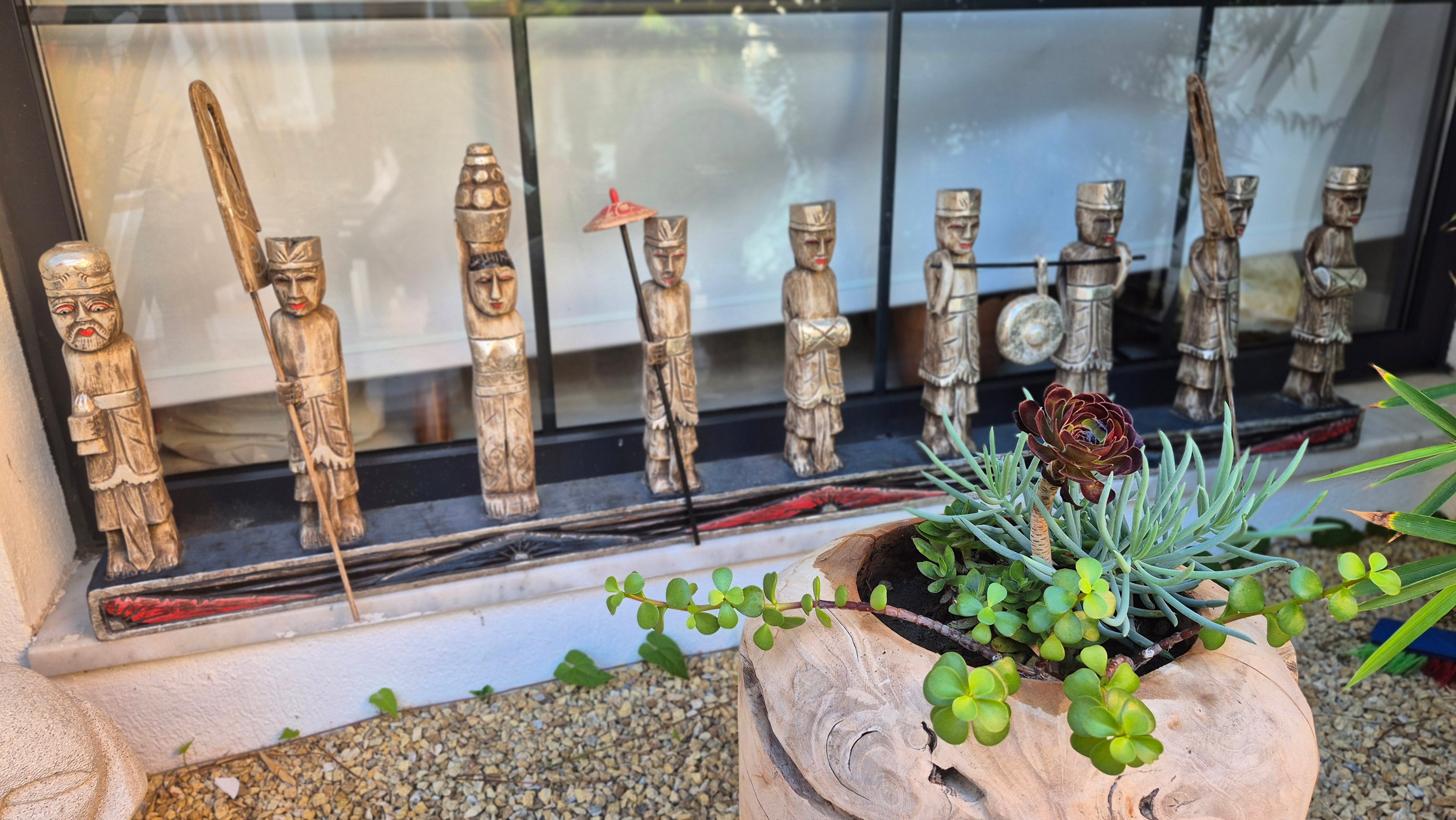 SERAMONİ EKİBİ BİBLO