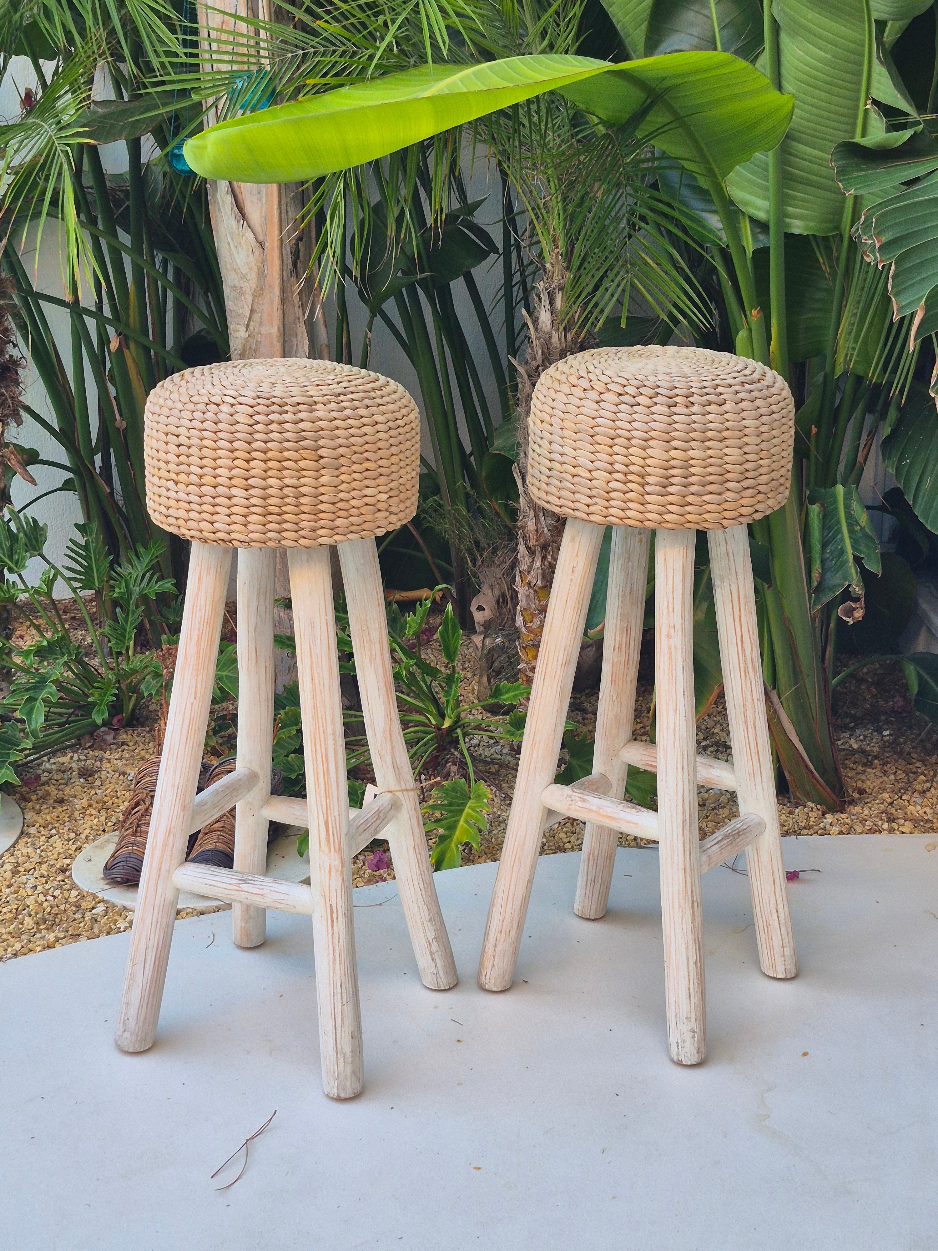 BANANA FIBER WHITE FOOT STOOL