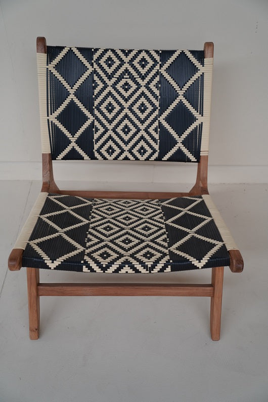 LAZY ARMCHAIR WITH ETHNIC PATTERN