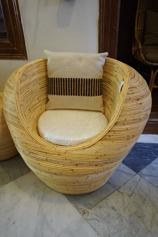 APPLE CHAIR