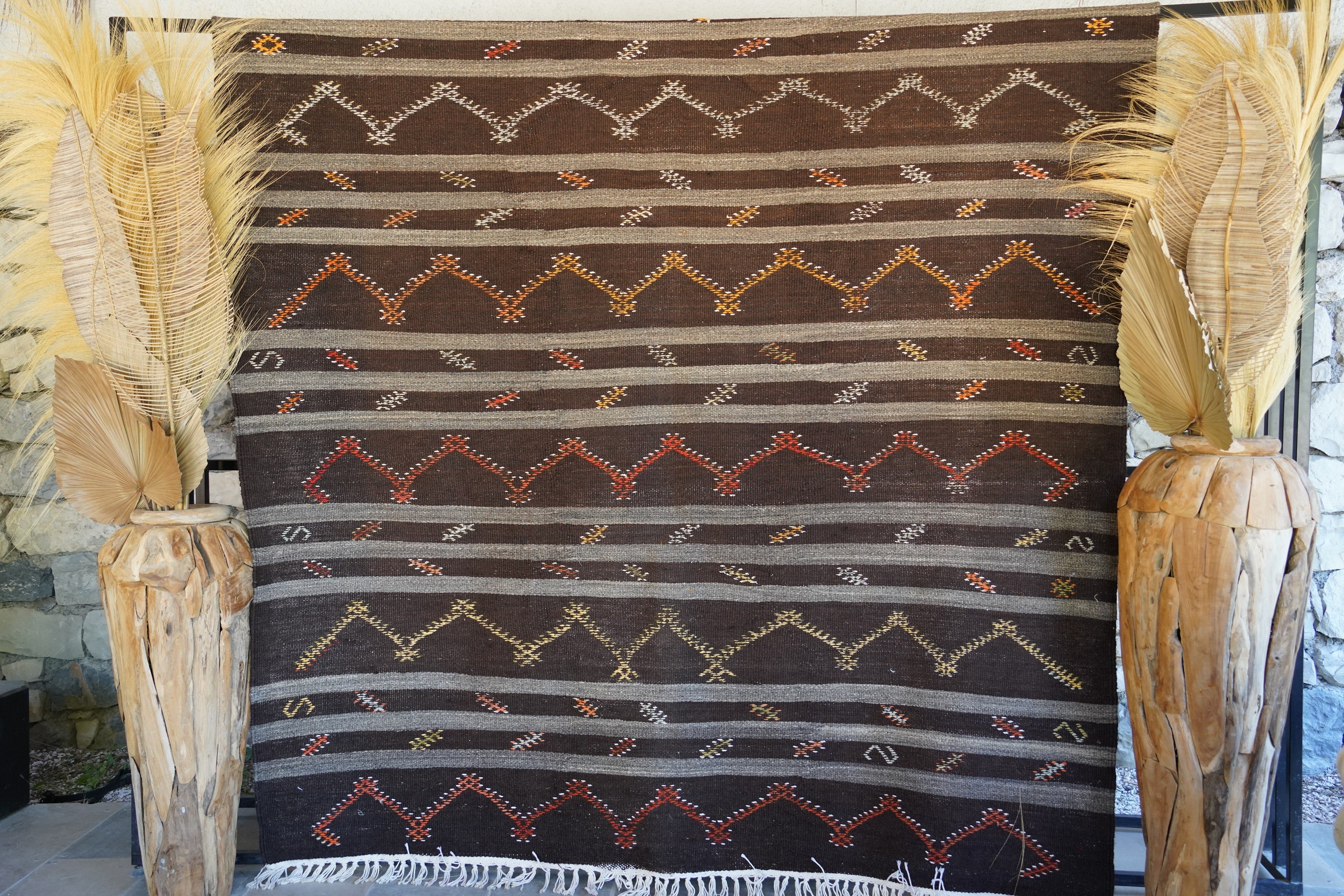 HANDWOVEN WOOL CICIM RUG (Coffee-Grey)
