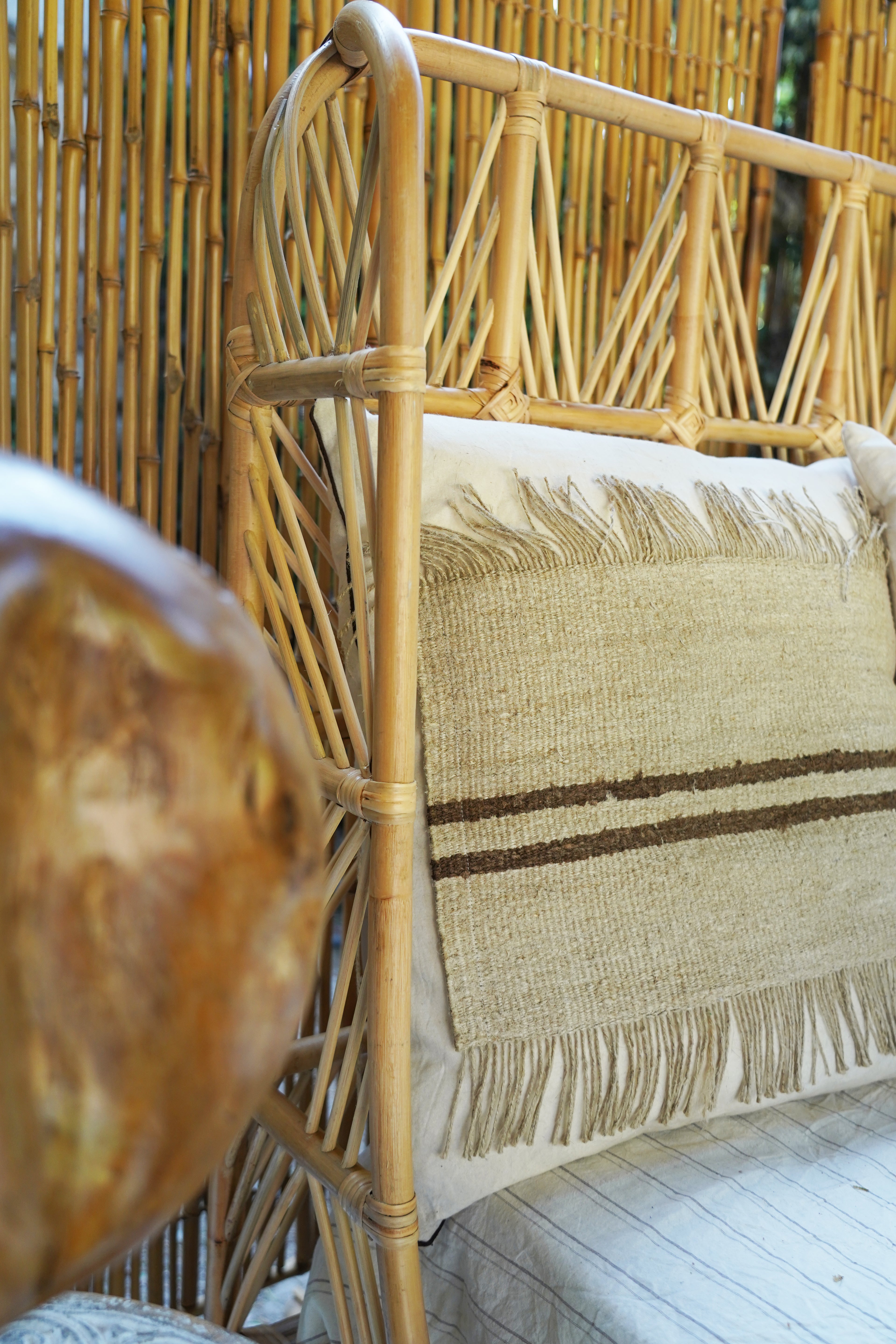 RATTAN BED