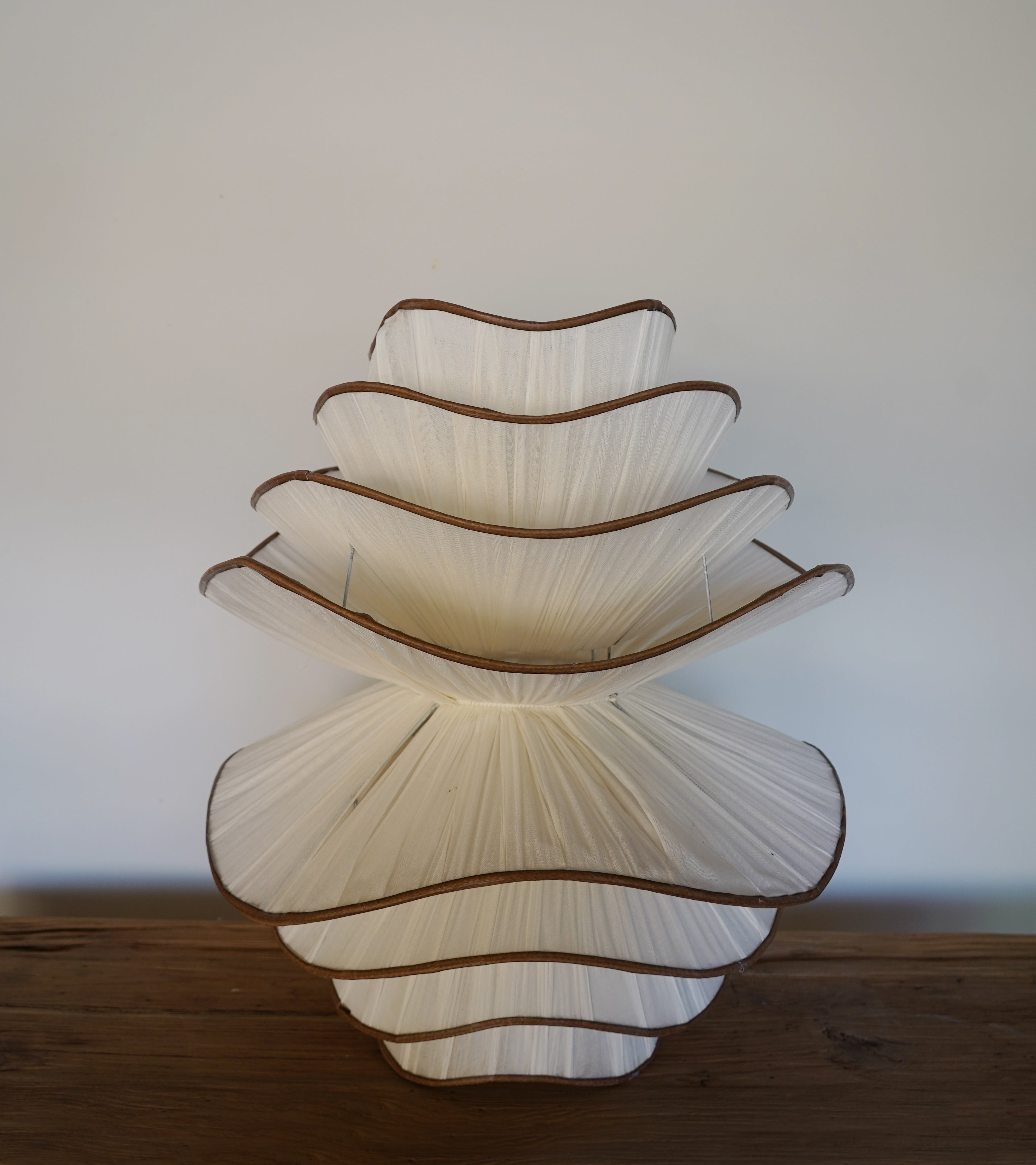 RAJA LAMP L