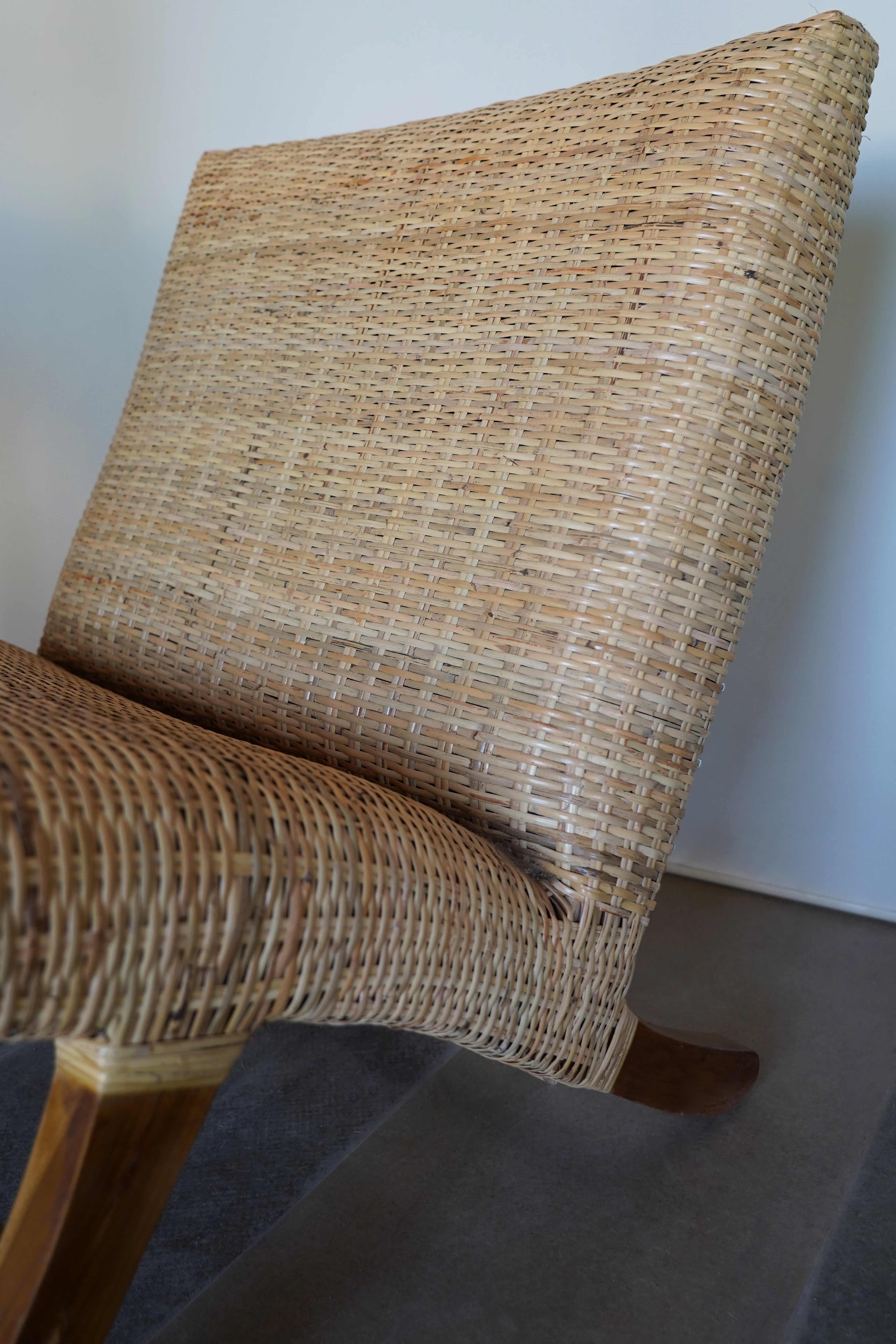 LAZY KNITTED ARMCHAIR