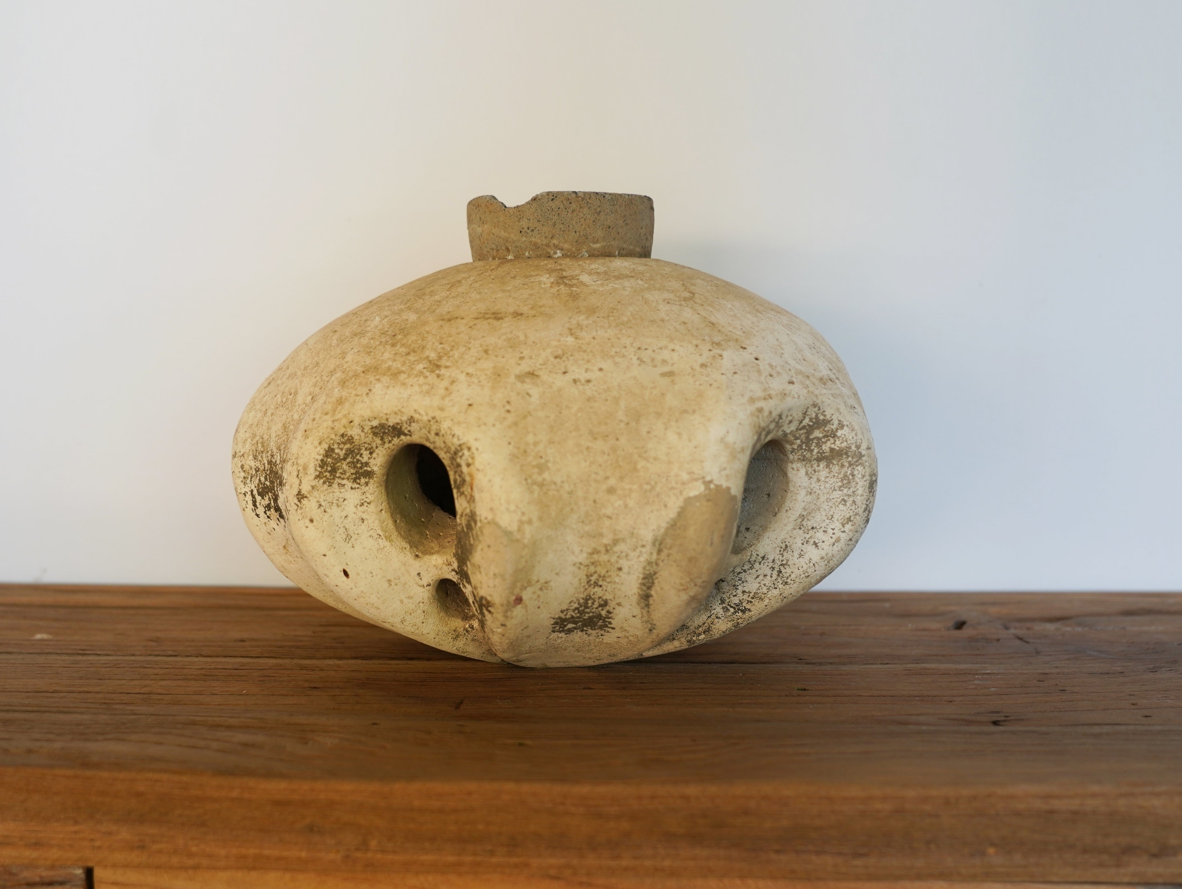 NURMA STONE TRINKET