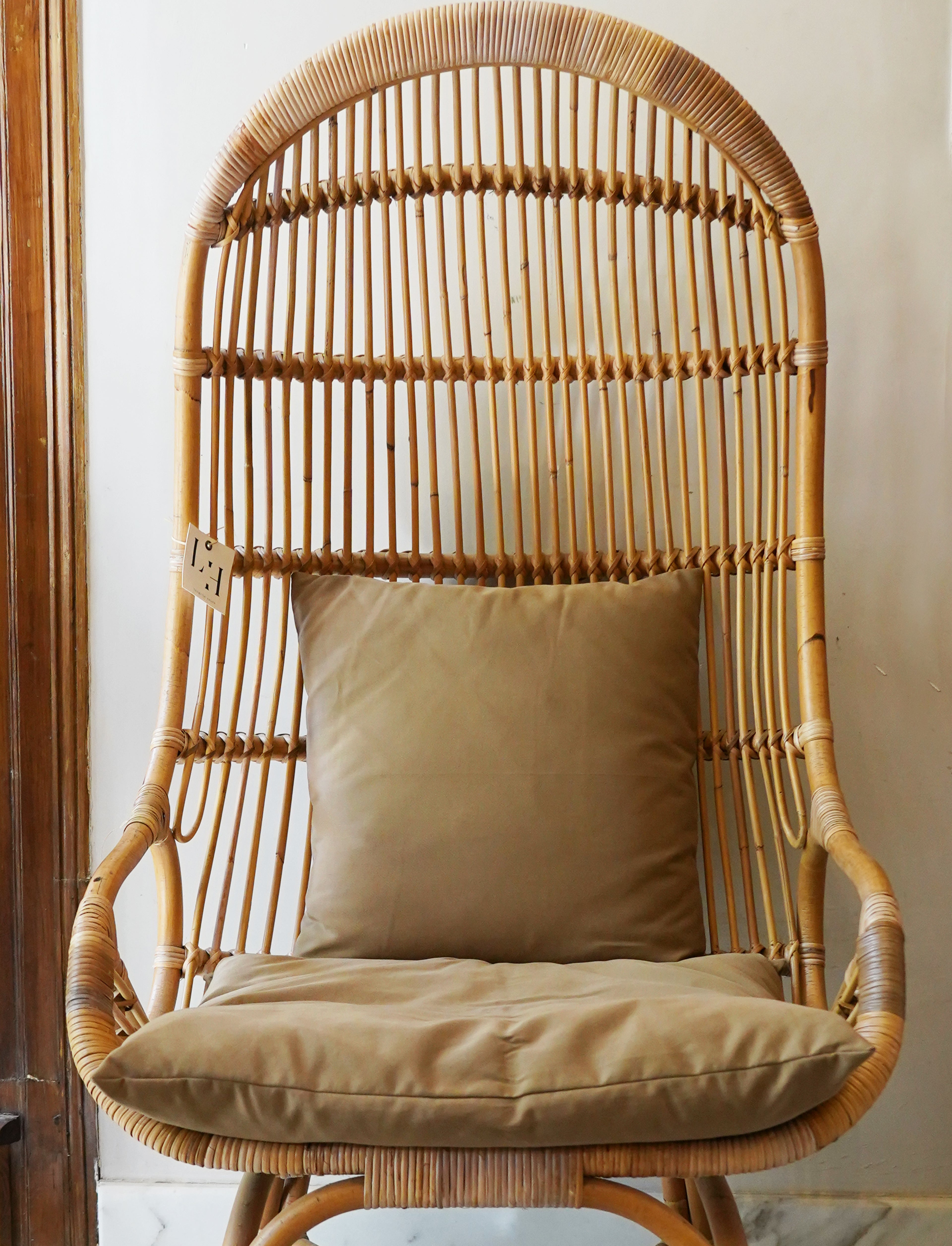 CASHEW SOFA