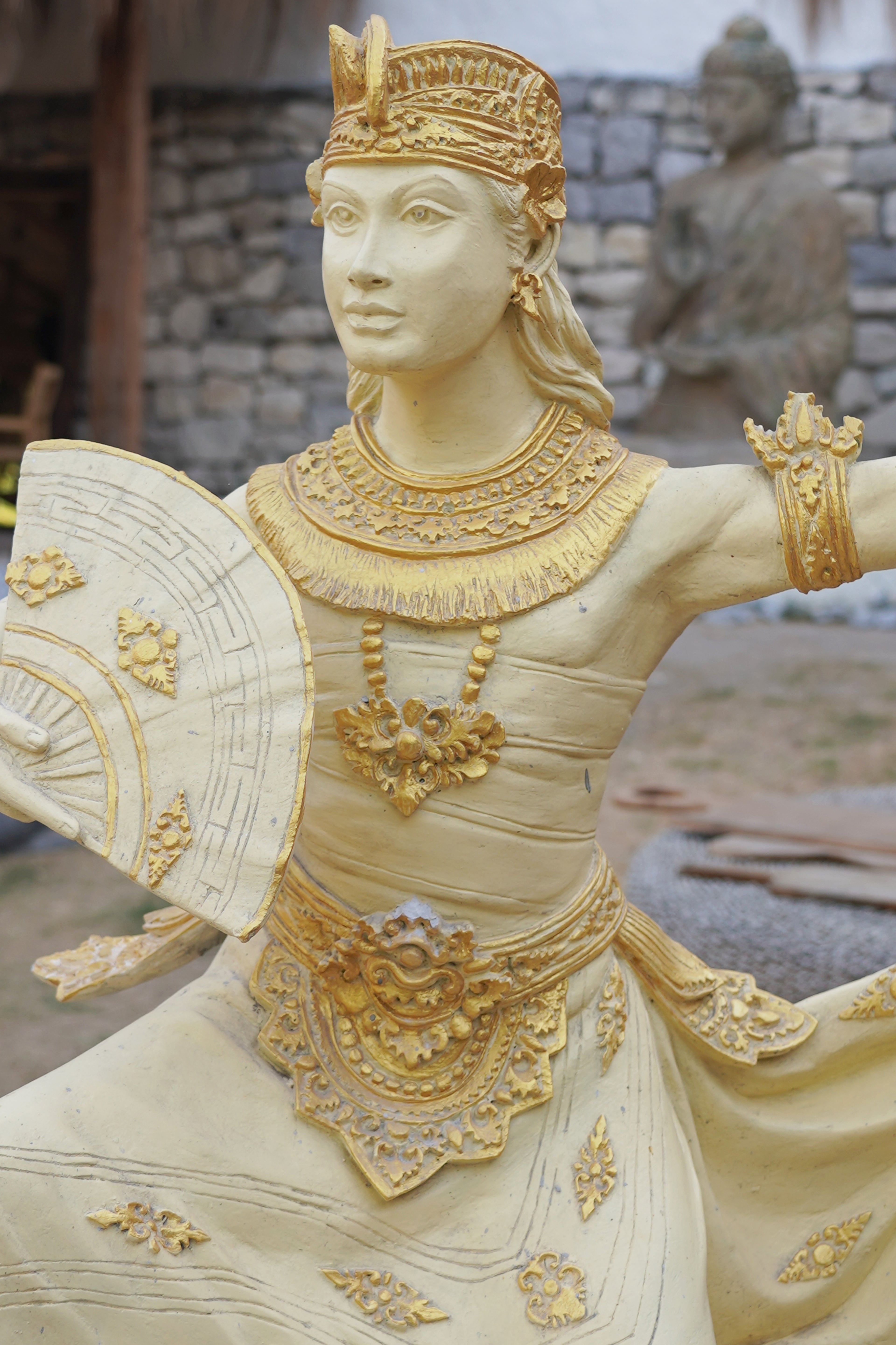 DIANA STATUE