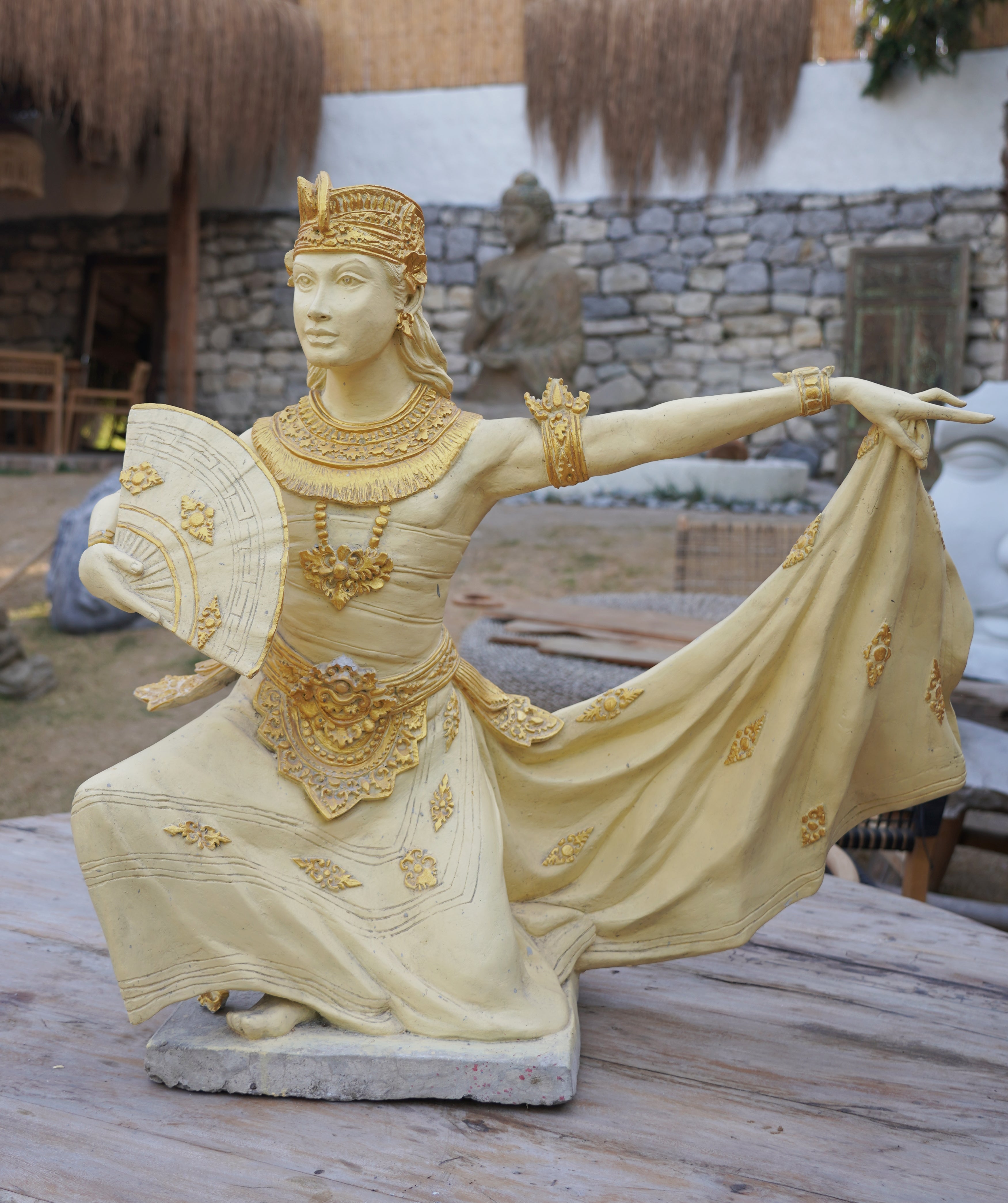 DIANA STATUE
