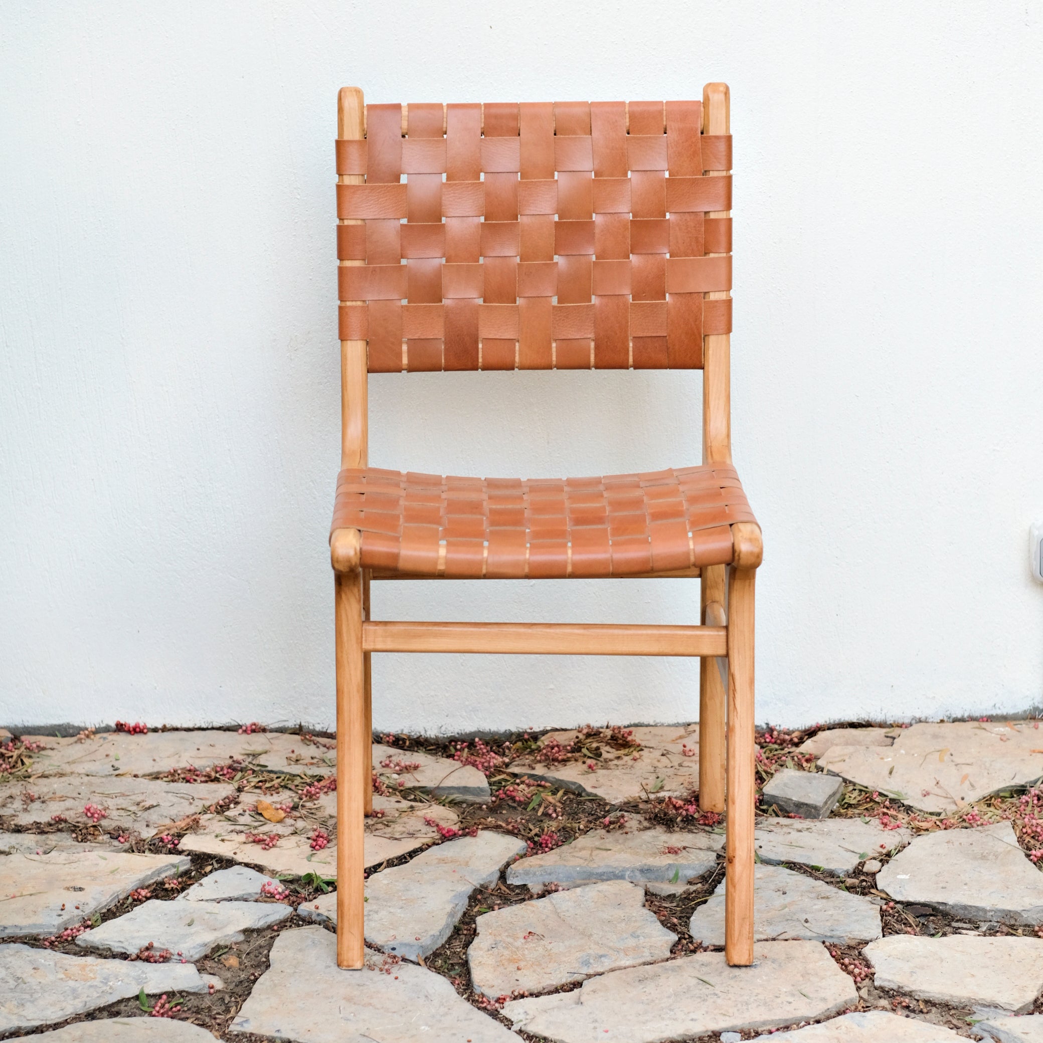AZUR LEATHER CHAIR