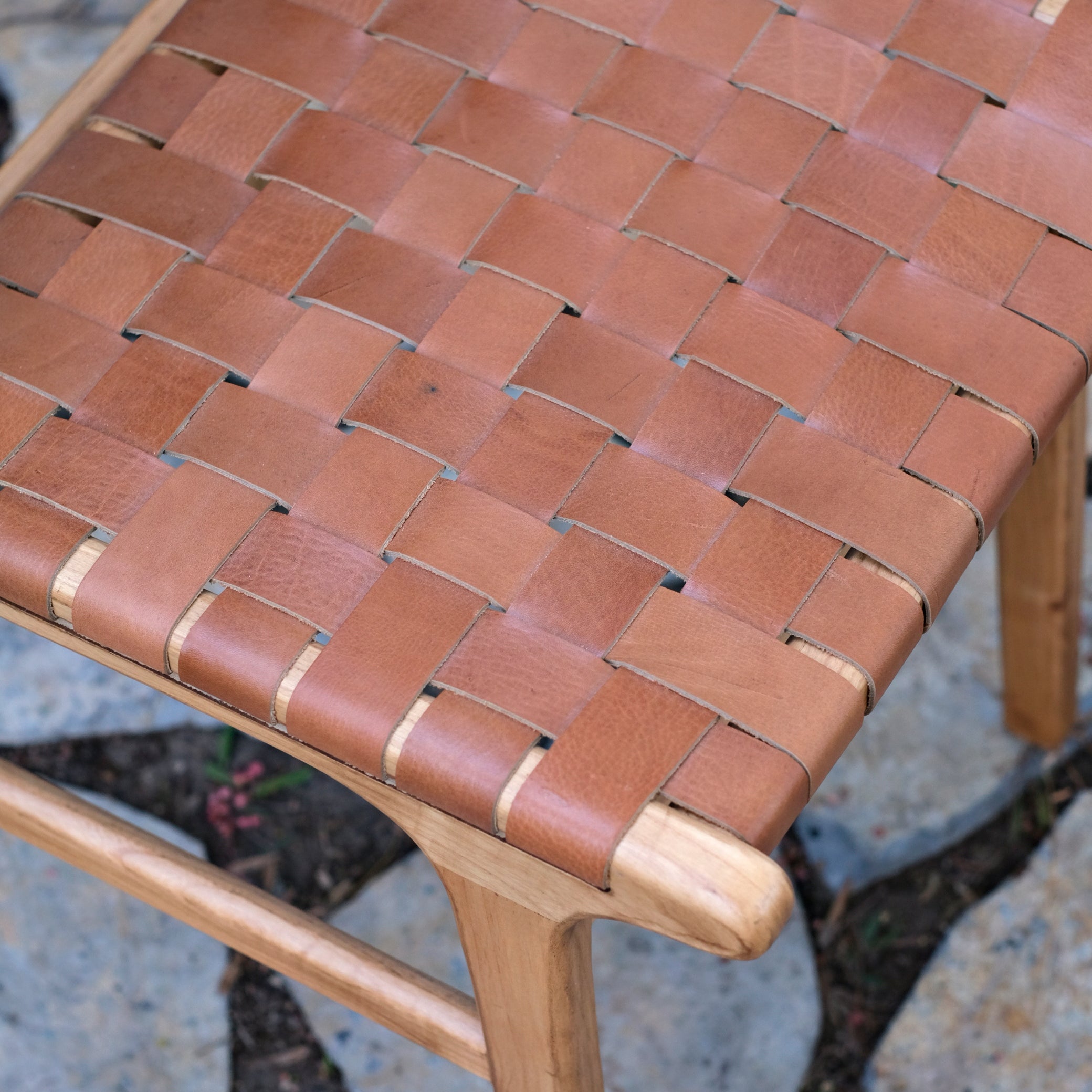 AZUR LEATHER CHAIR