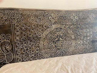 TEAK EMBROIDERED BED