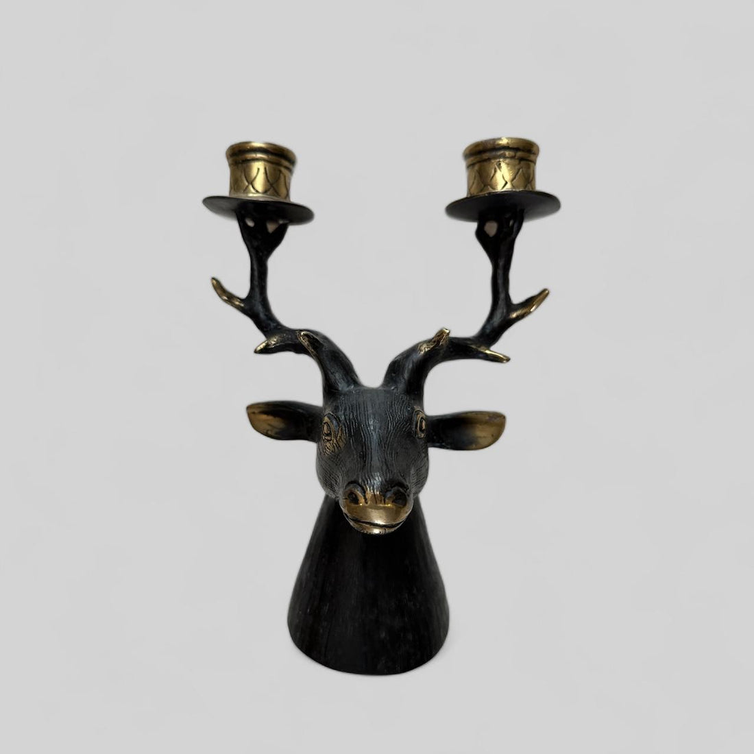 DEER CANDLE HOLDER WITH TWO CANDLES