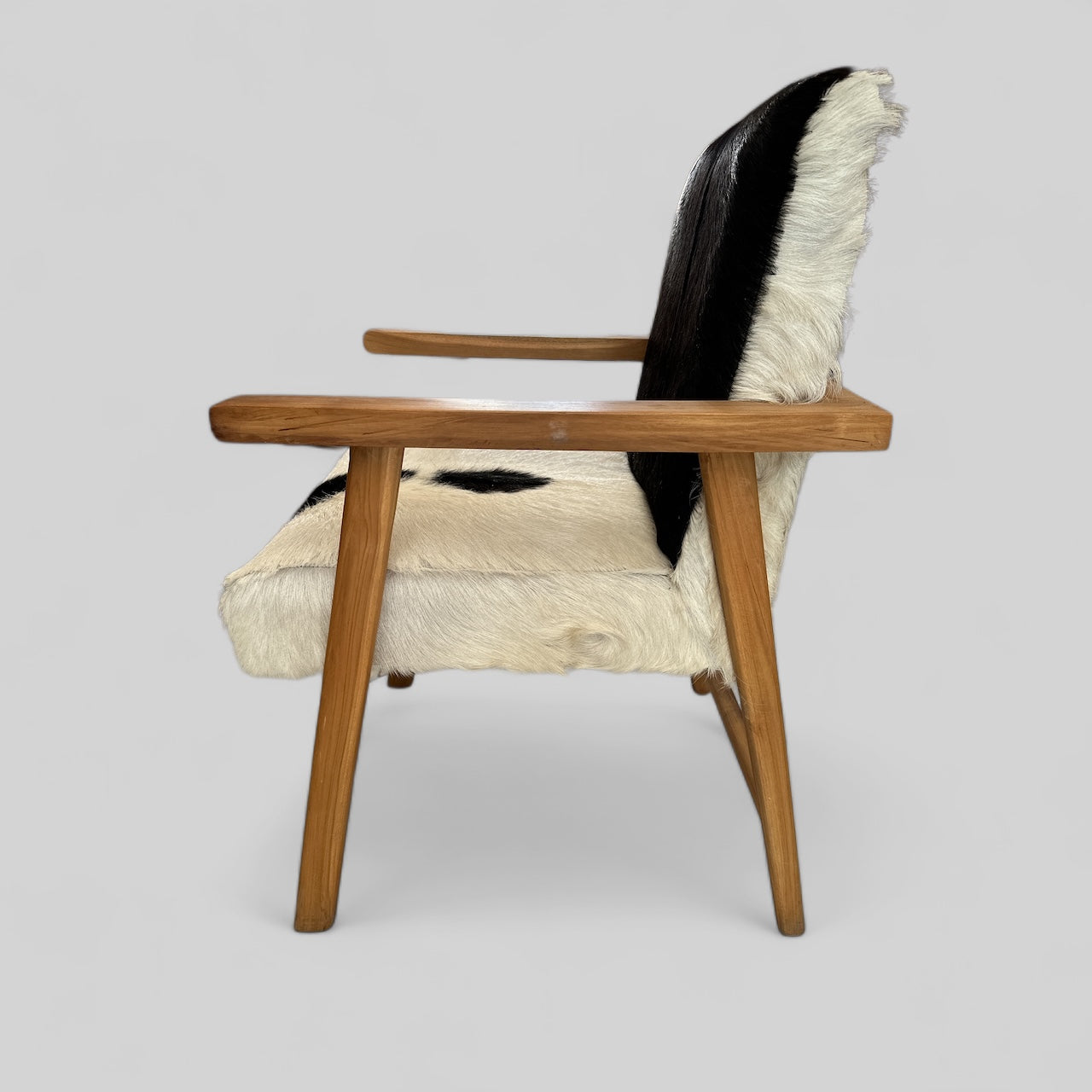 CALFSKIN ARMCHAIR WITH ARM