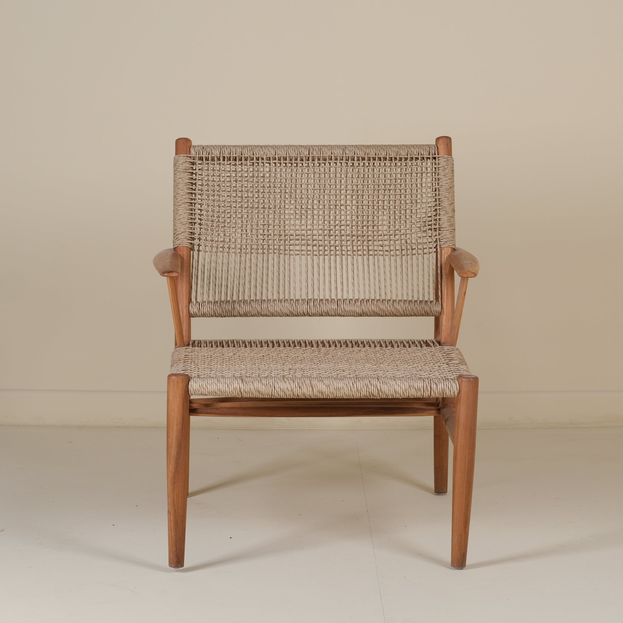 HALF YARN KNITTED ARMCHAIR