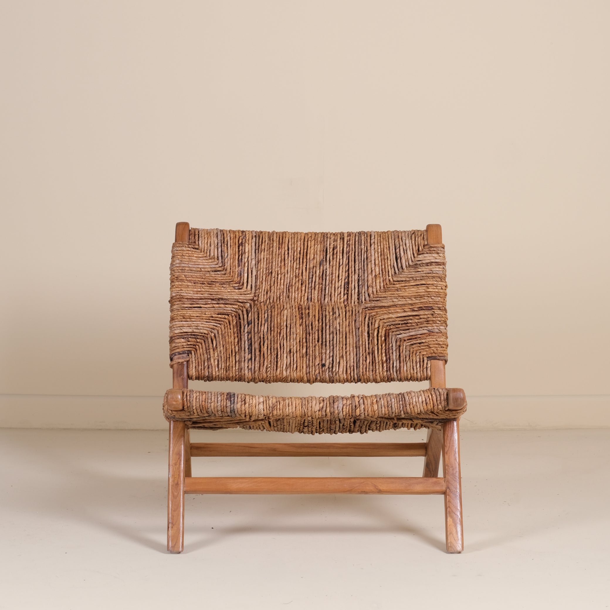 LAZY BANANA FIBER ARMCHAIR