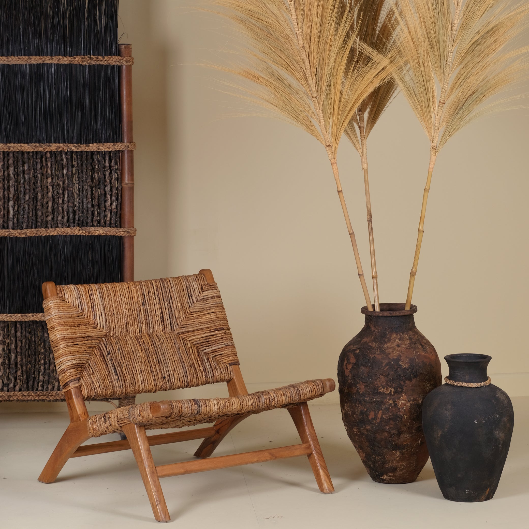 LAZY BANANA FIBER ARMCHAIR