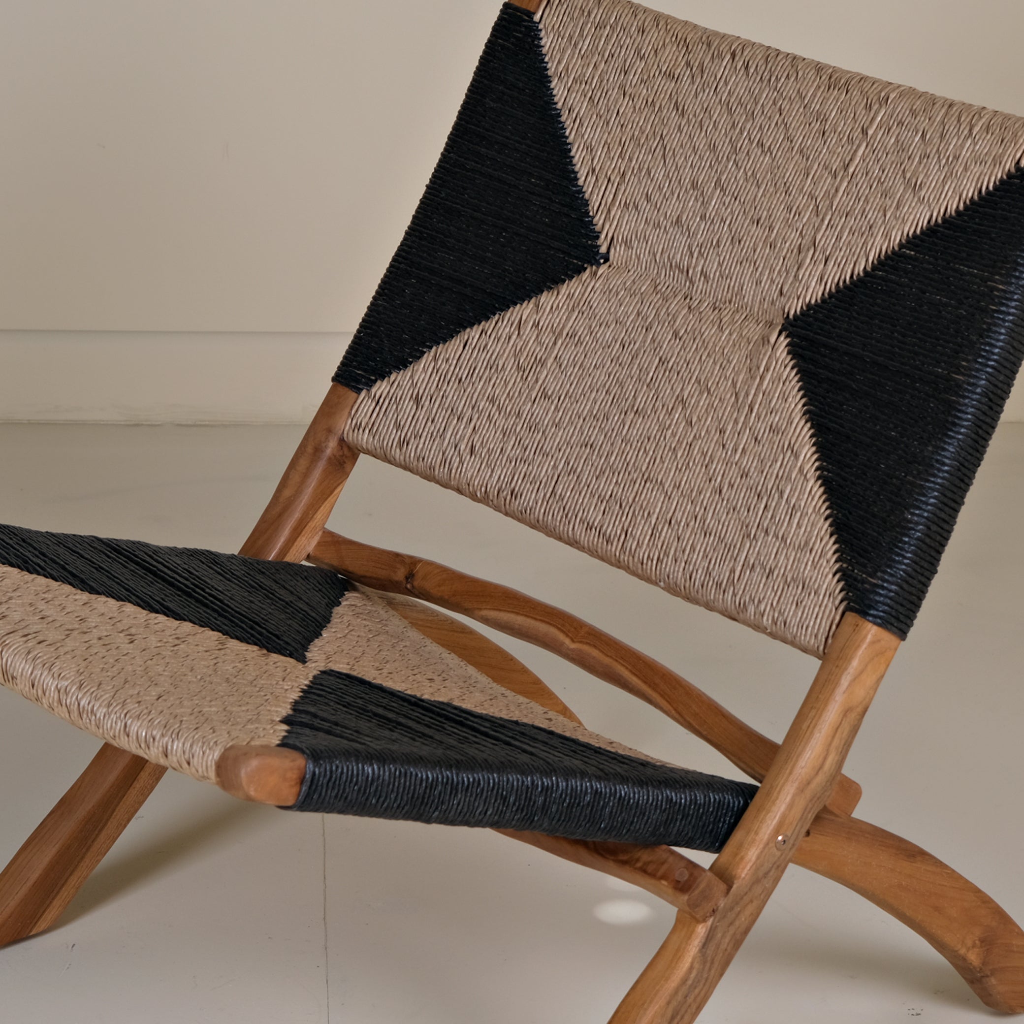 LAZY FOLDING ARMCHAIR