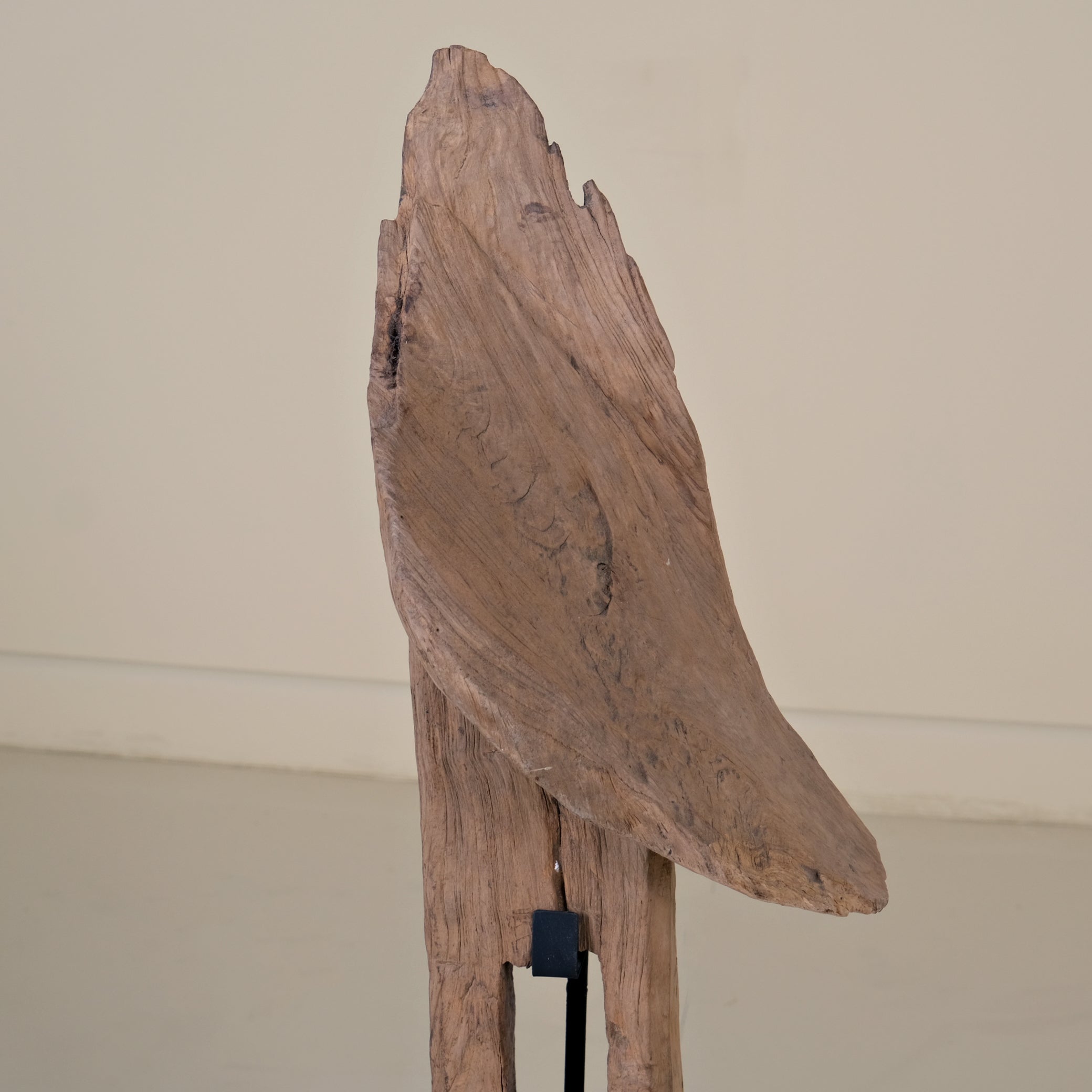 TEAK TRINKET WITH STAND