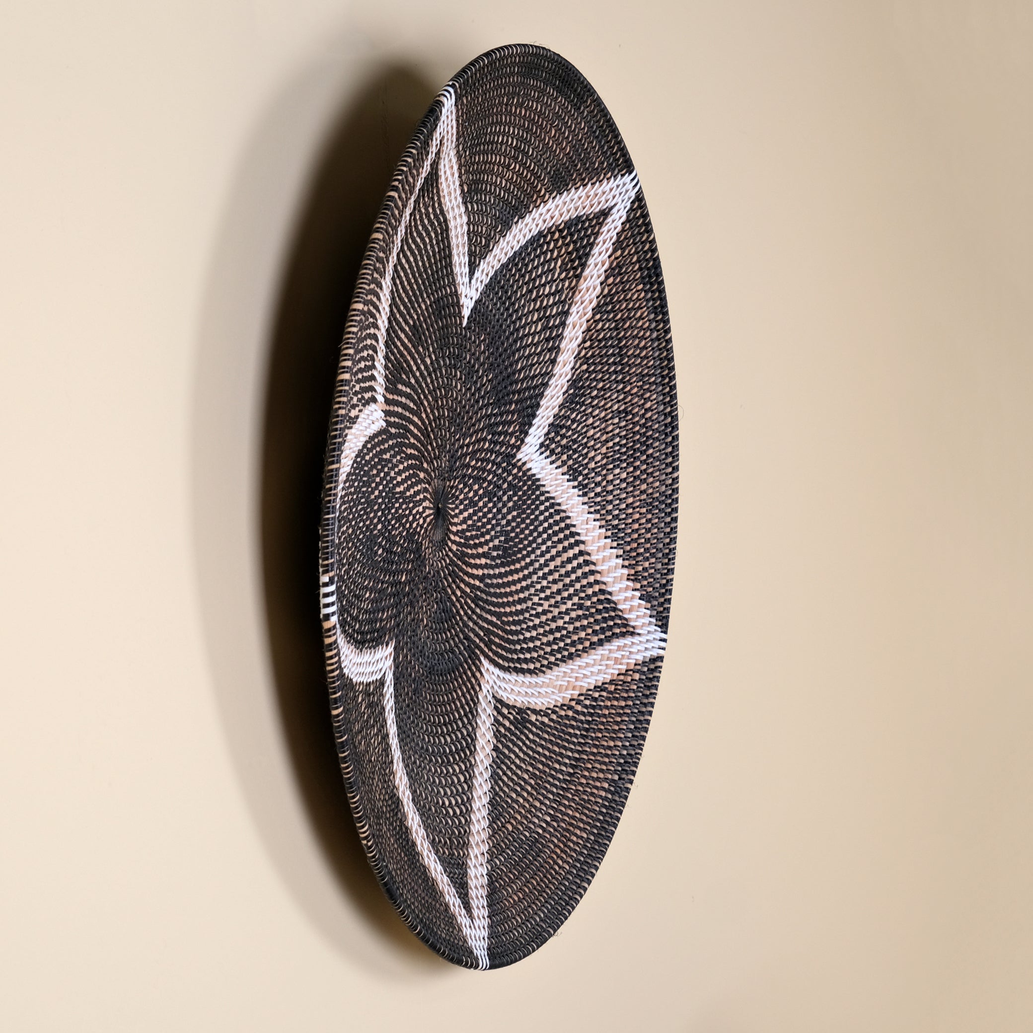 RATTAN WALL DECOR M