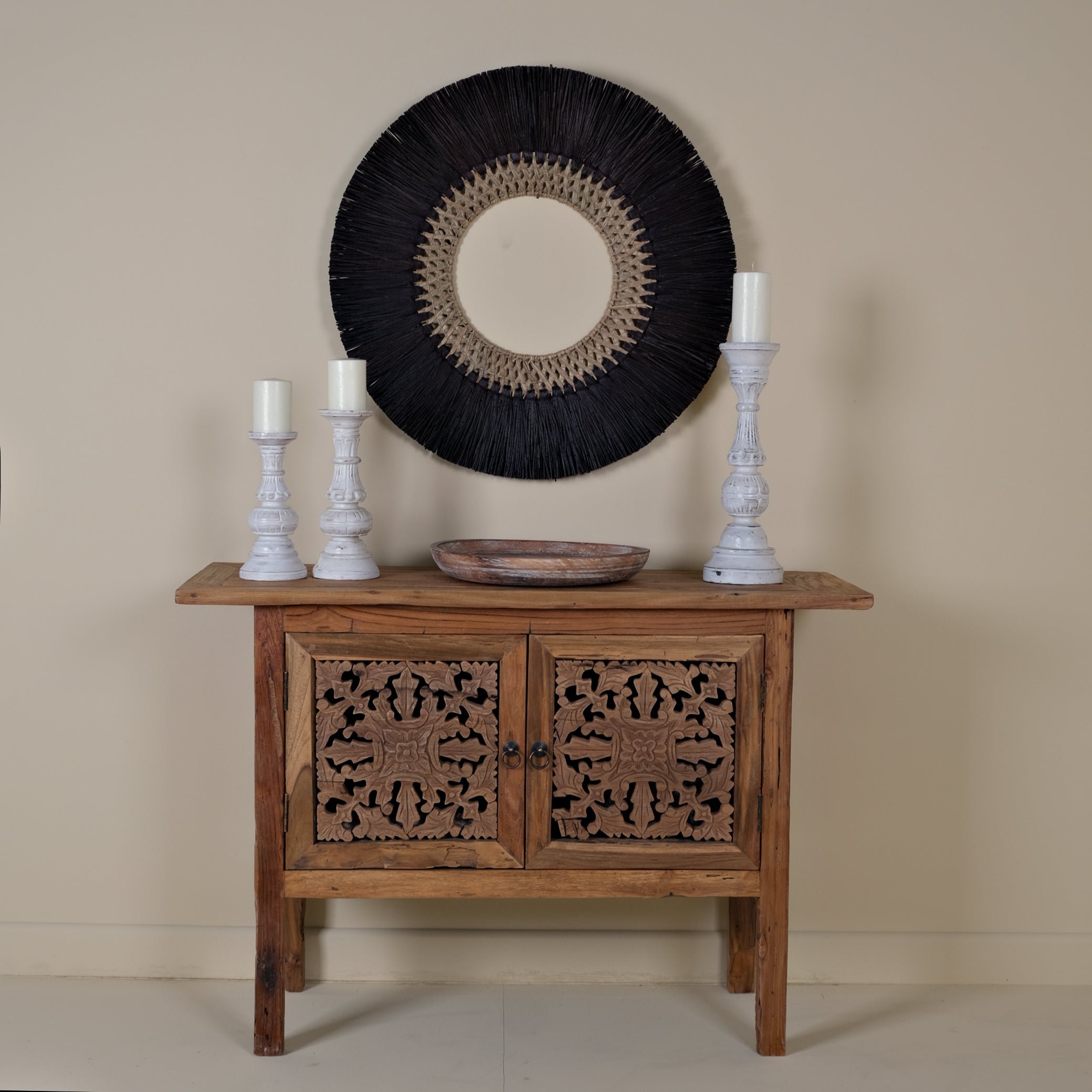 CARVED TEAK DRESSING