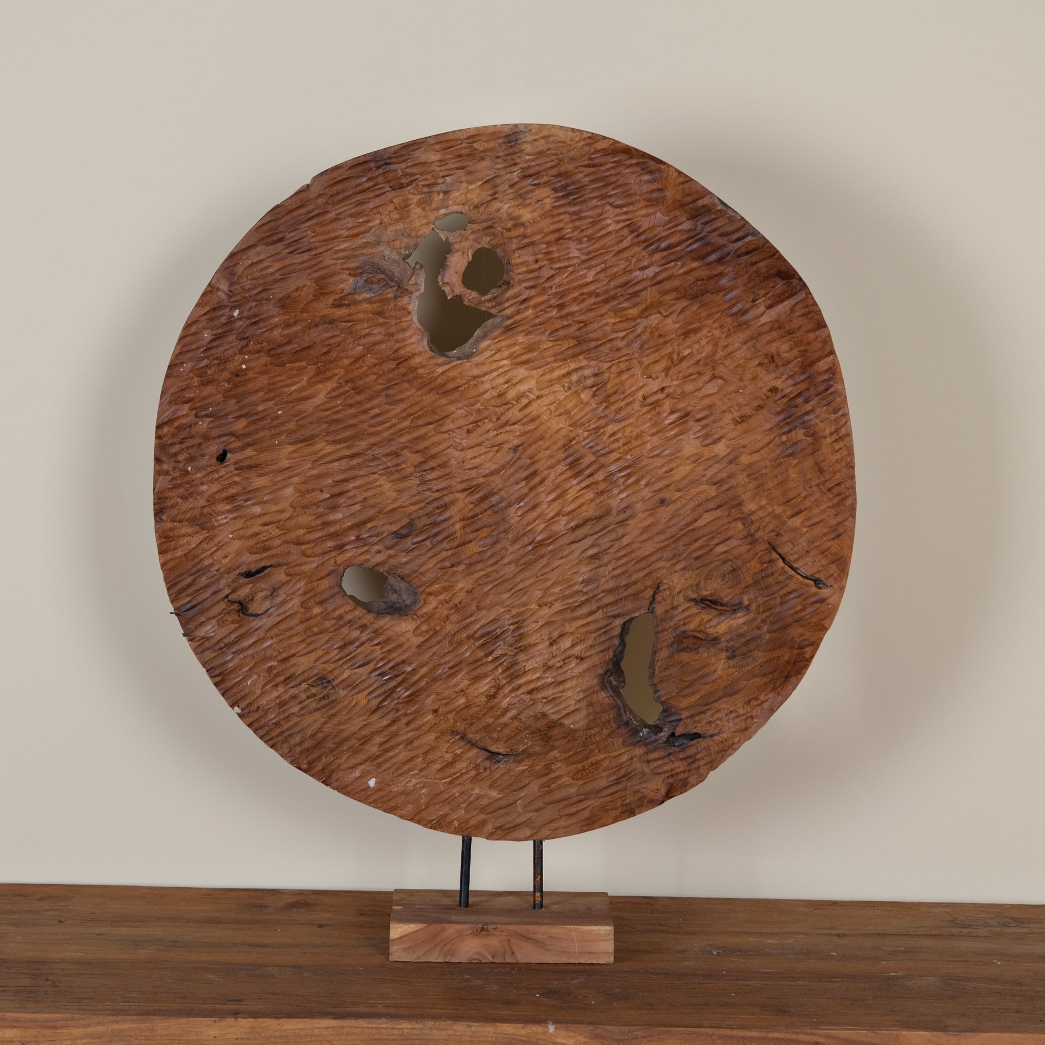 ROUND TEAK PANEL WITH BUDDHA IN THE MIDDLE