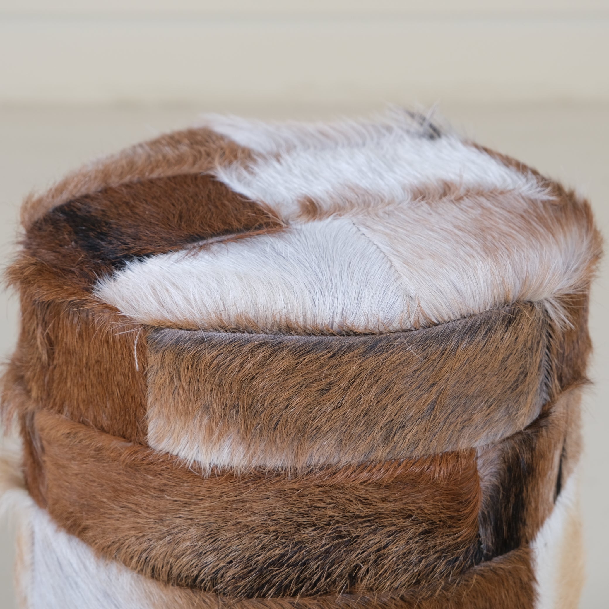 GOAT FLUFFY STOOL
