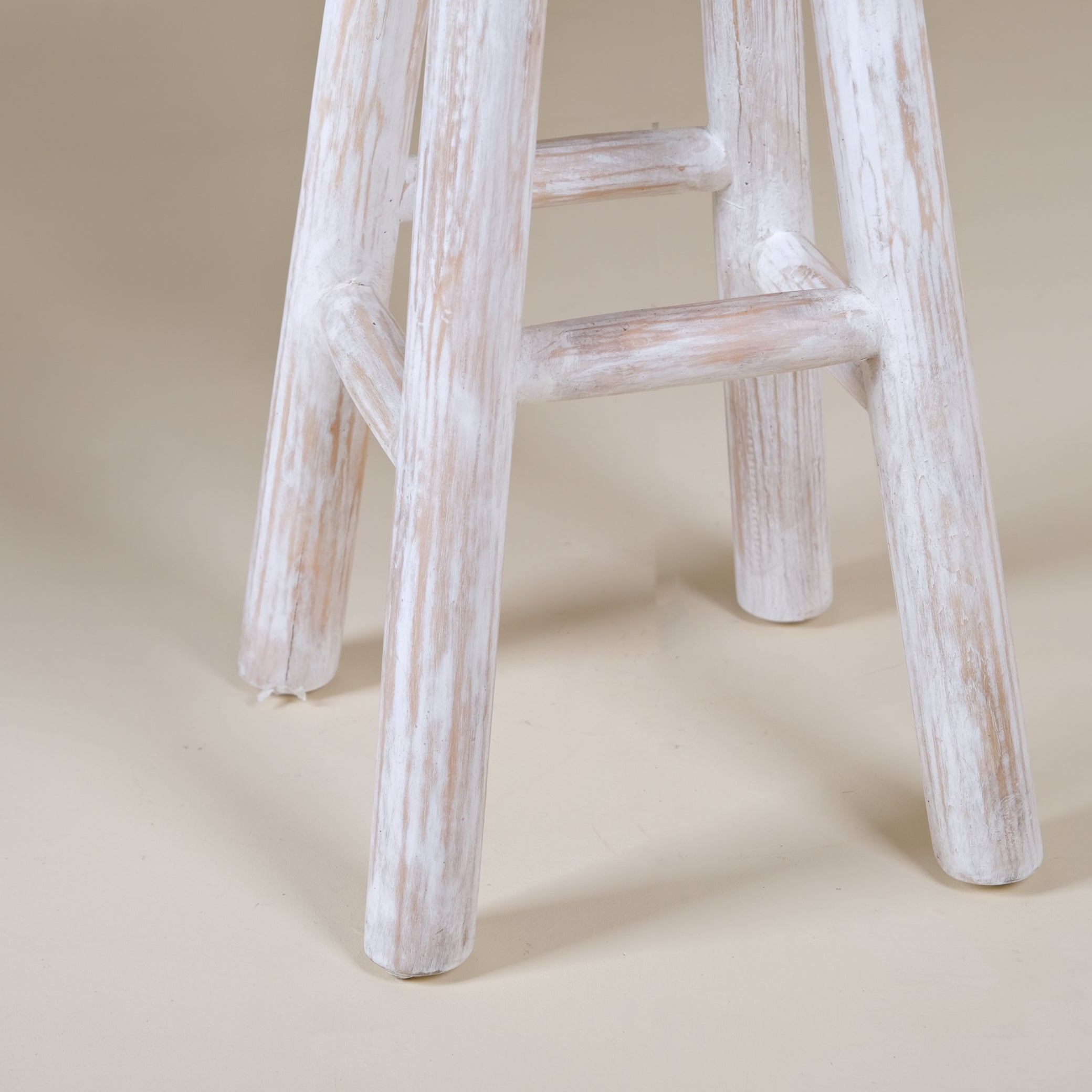 BANANA FIBER WHITE FOOT STOOL
