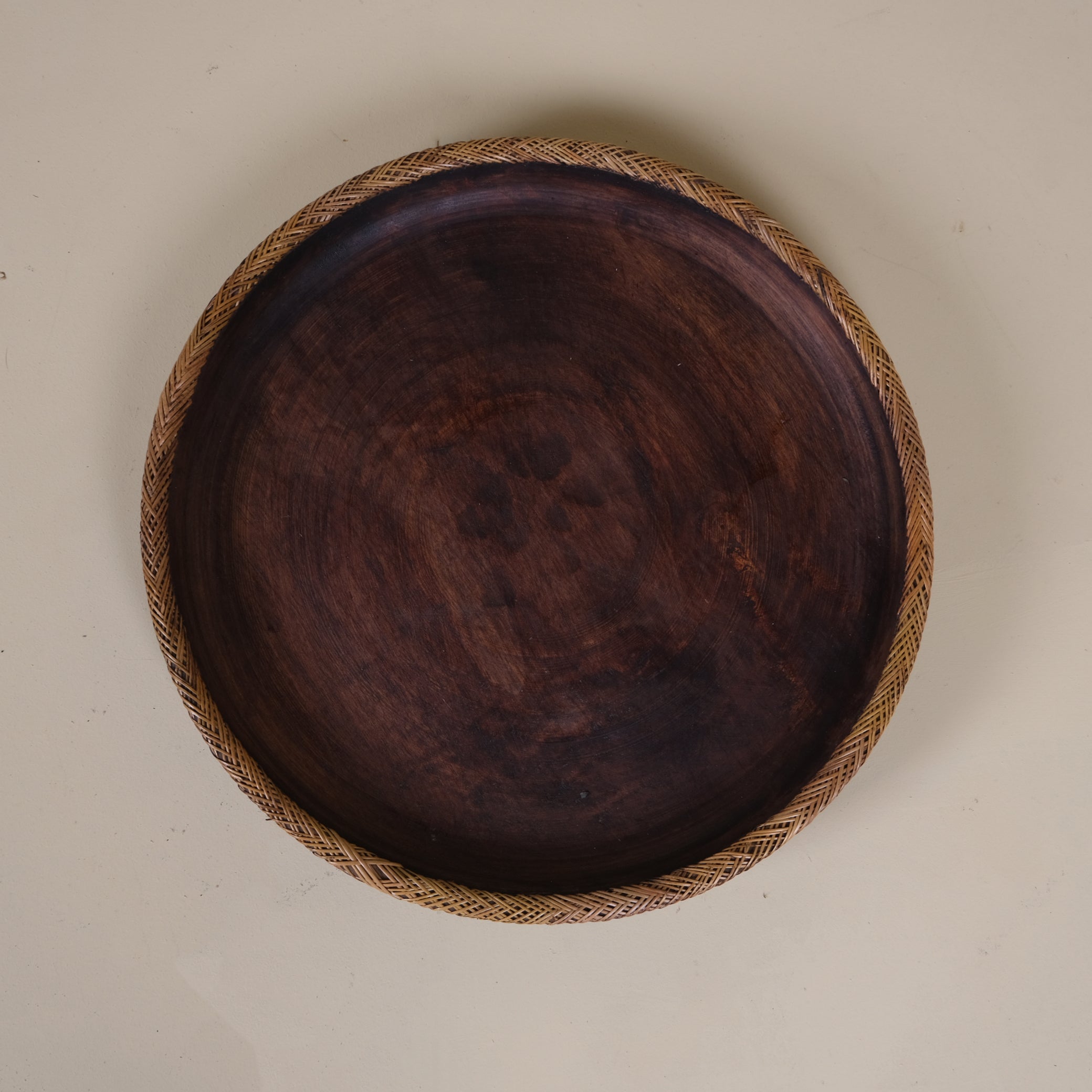 LARGE KNITTED RATTAN WOOD TRAY