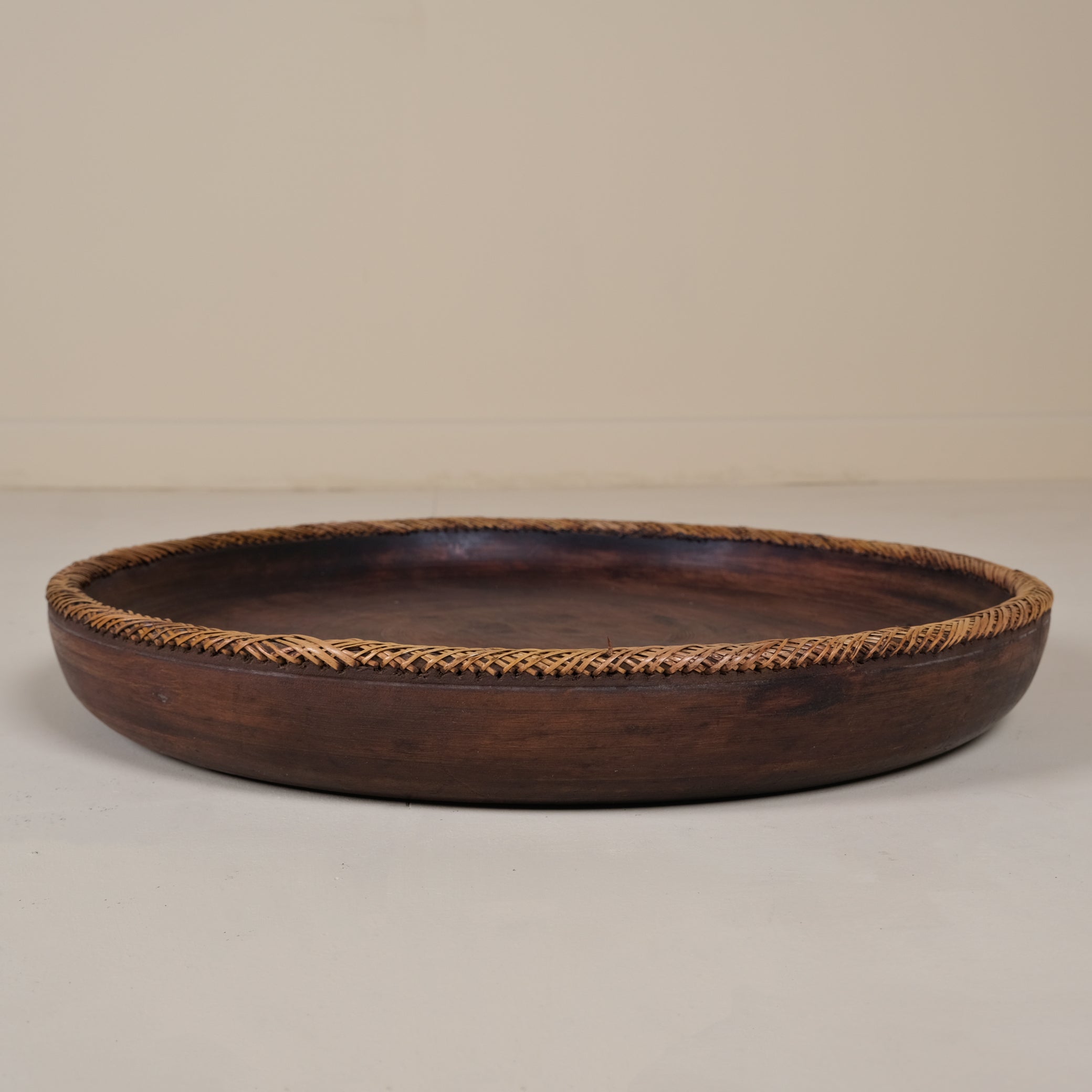 LARGE KNITTED RATTAN WOOD TRAY