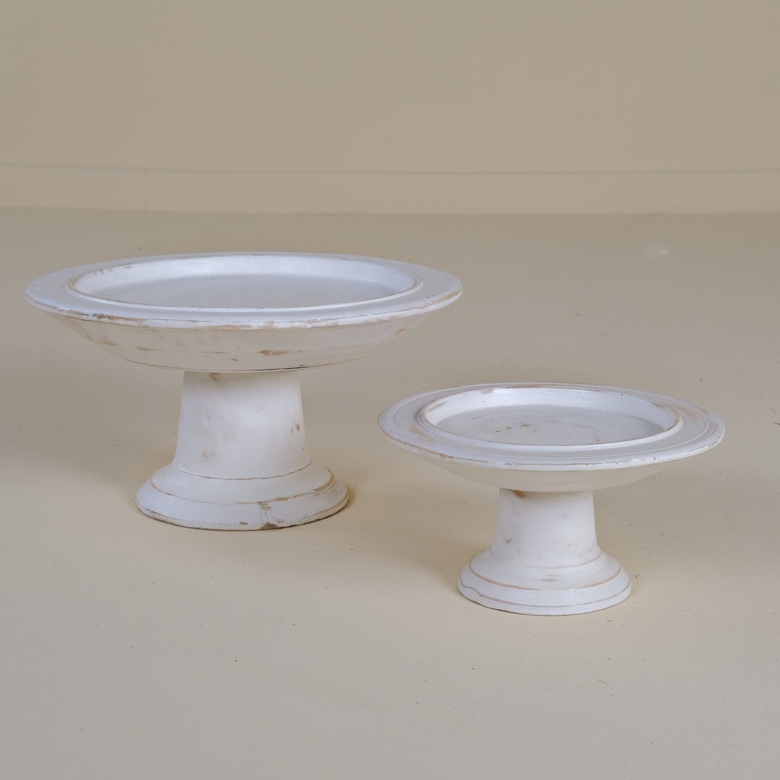 ROUND SERVING PLATE M