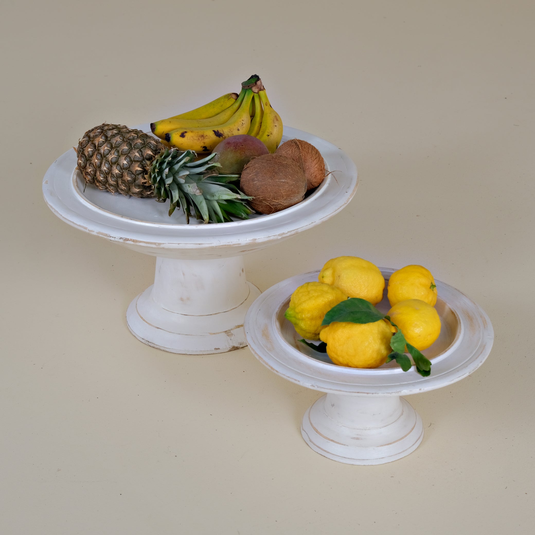 ROUND SERVING PLATE M