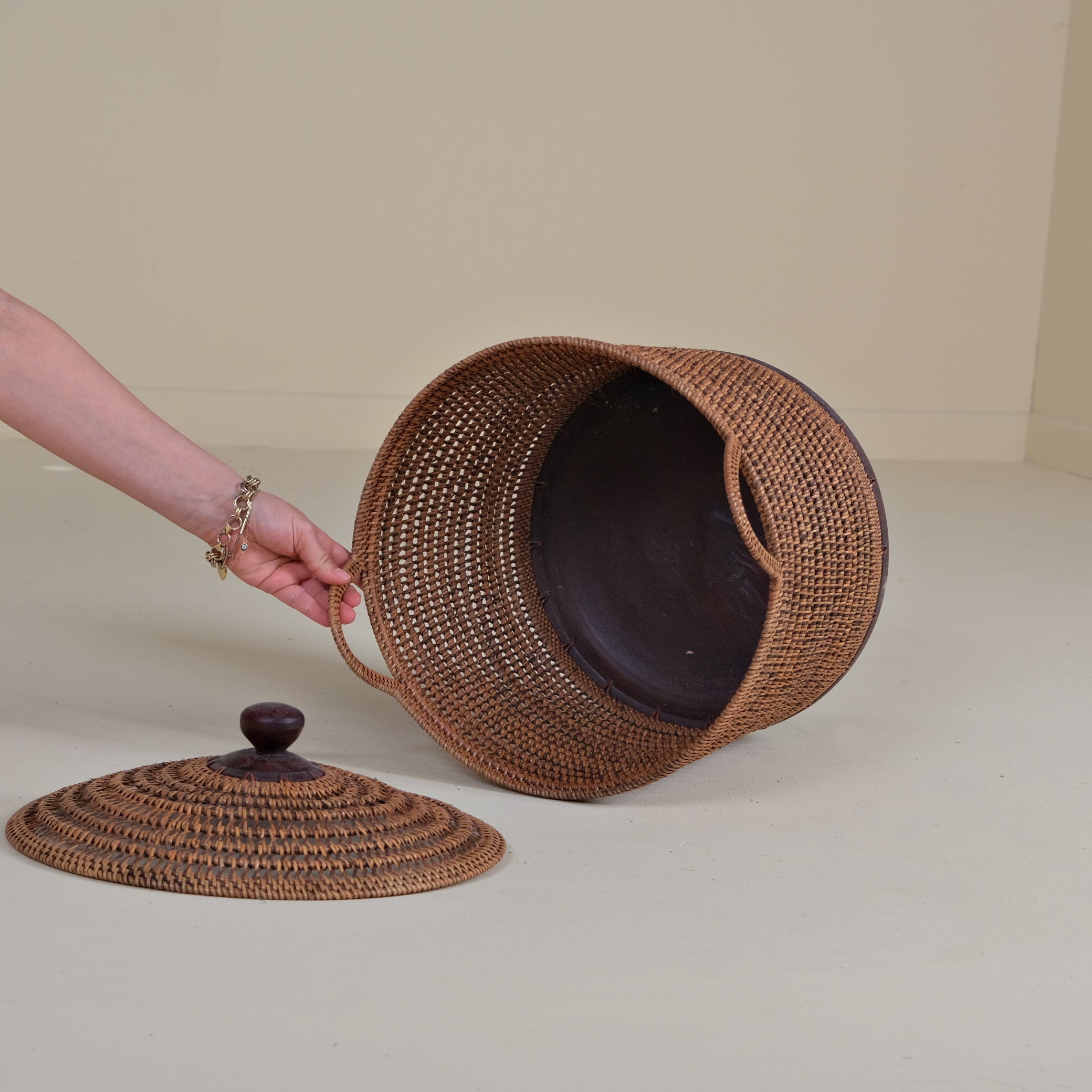 RATTAN HANDLED BASKET