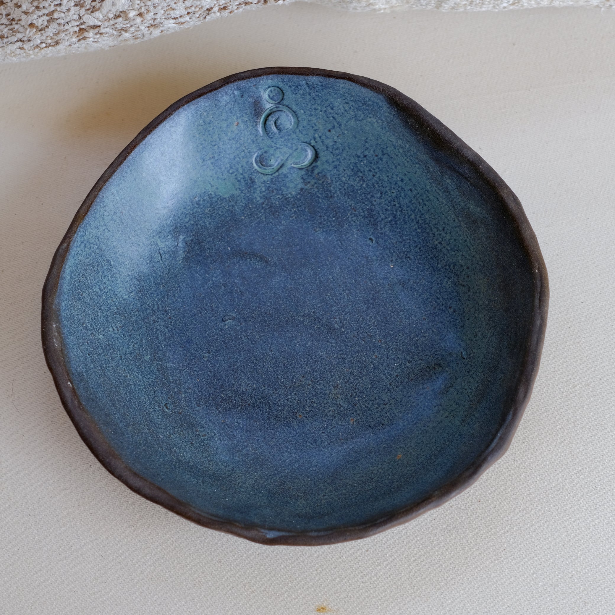DINNER PLATE