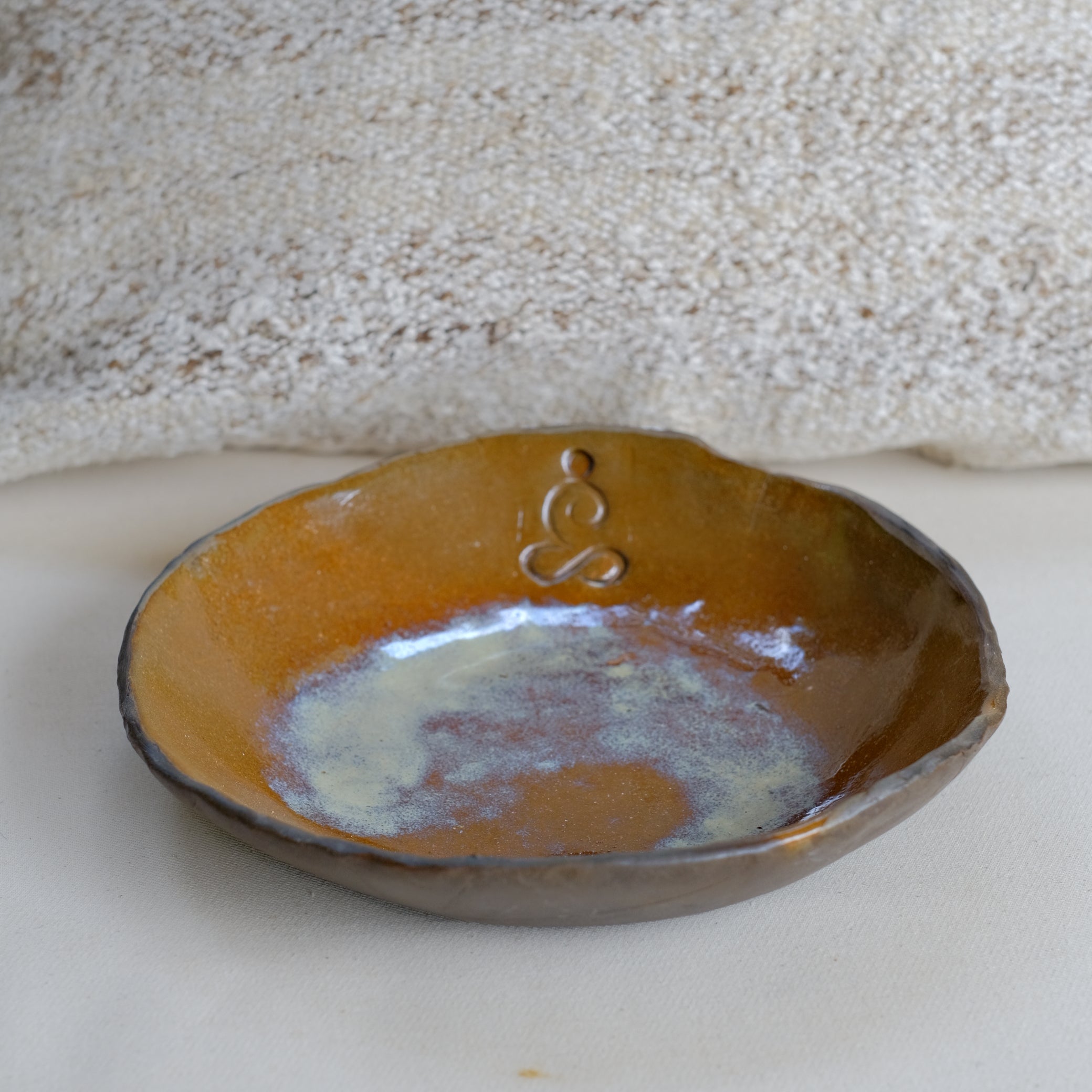DINNER PLATE