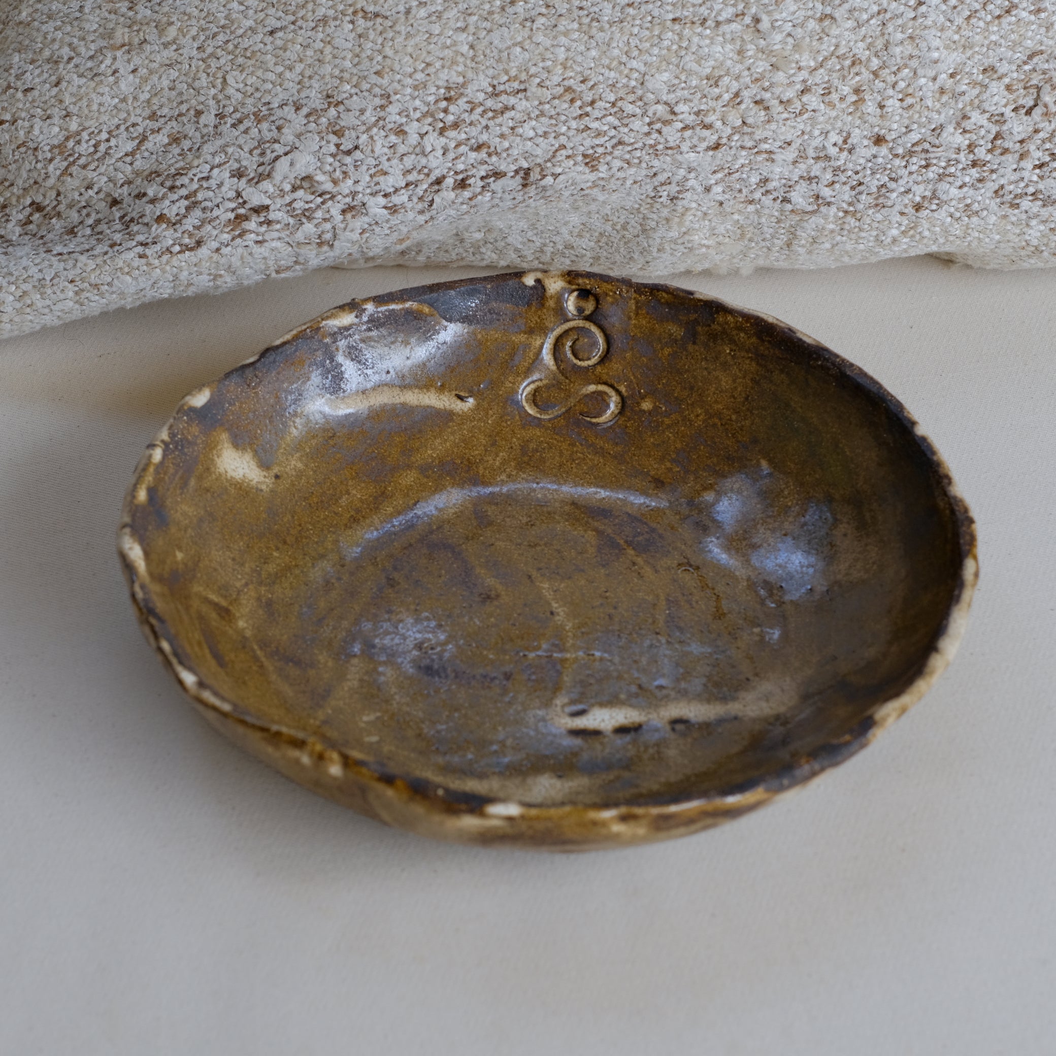 DINNER PLATE