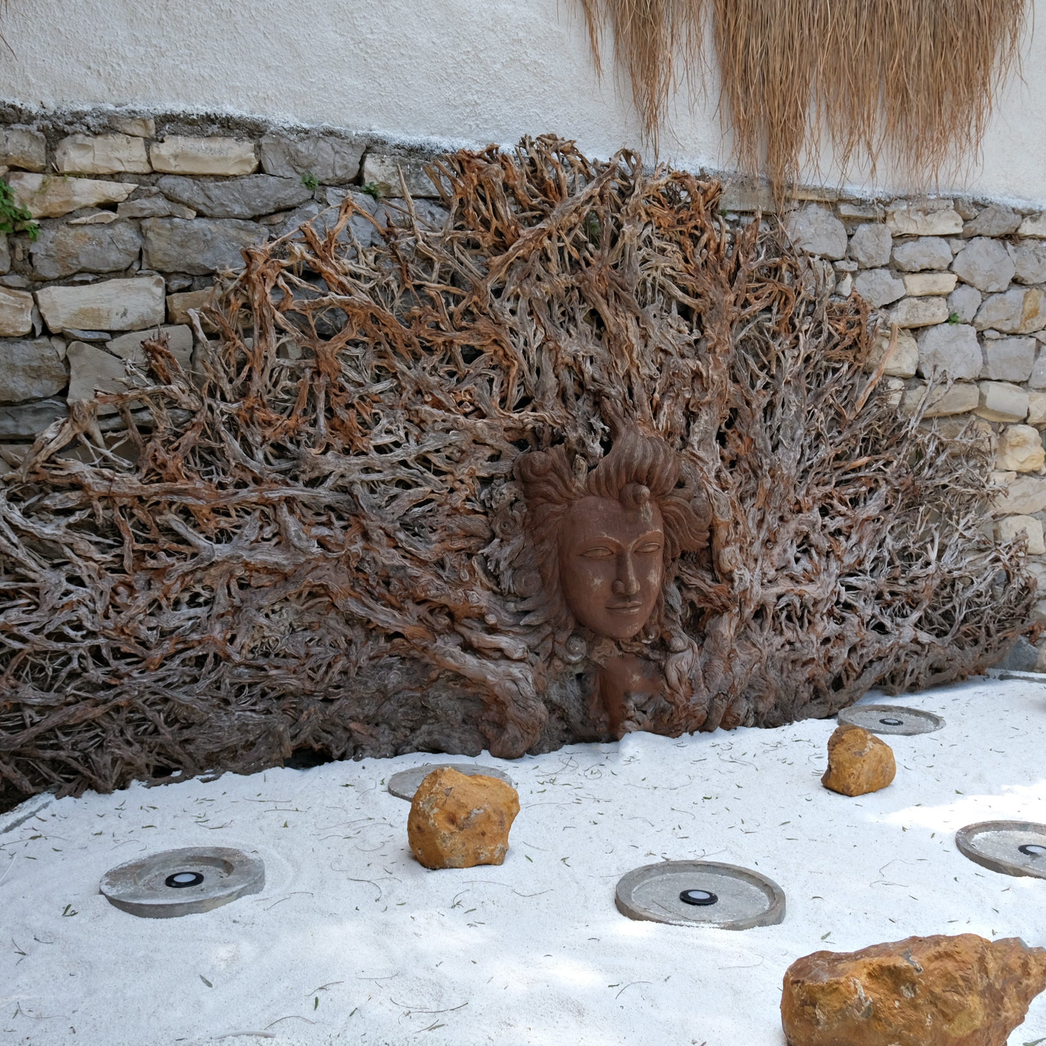 TEAK BUDDHA COSMO