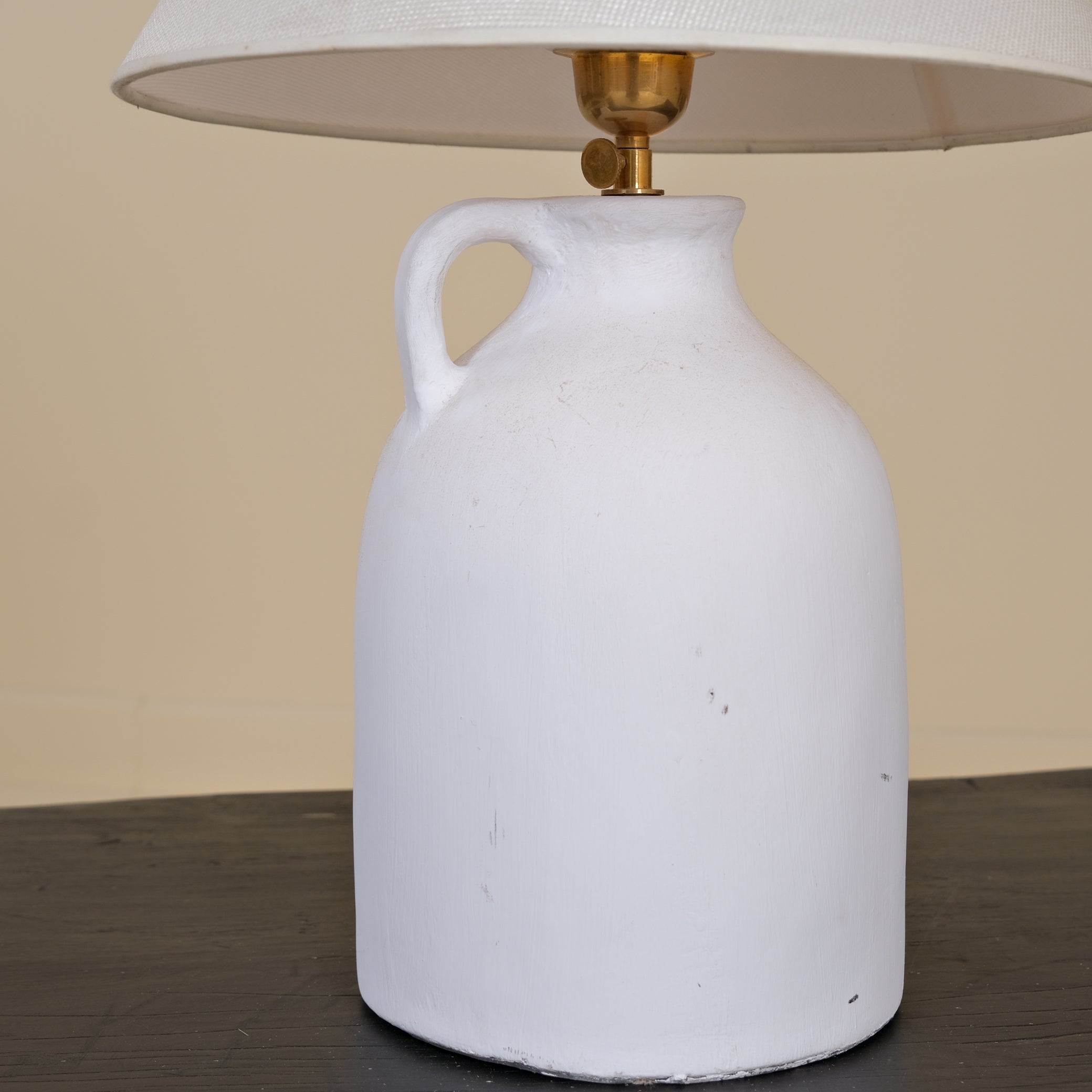 HANDLED LAMPSHADE