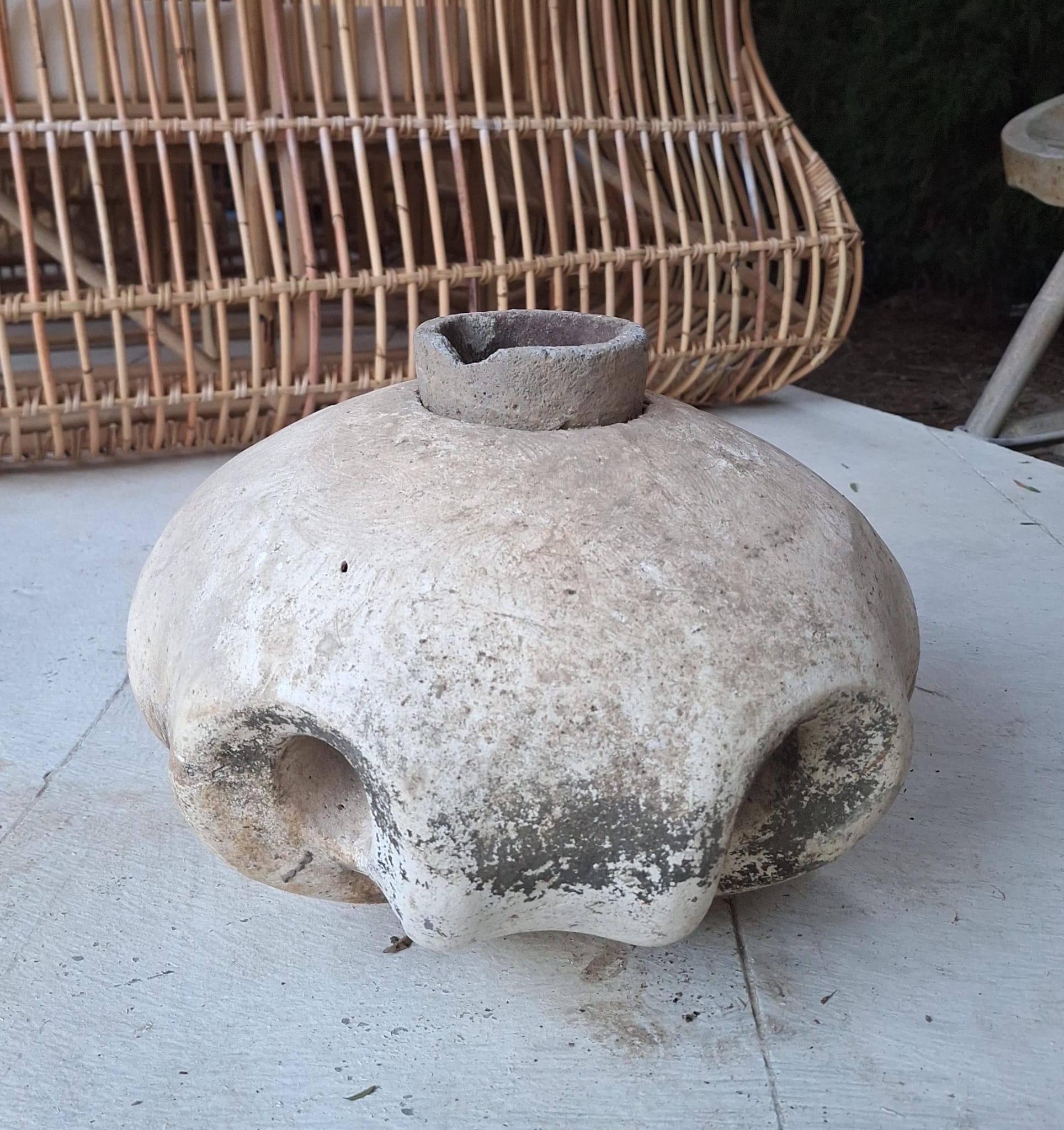 NURMA STONE TRINKET