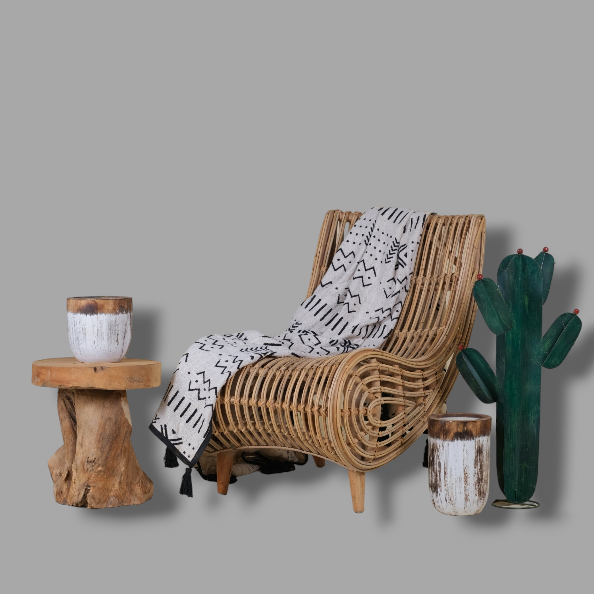 DROP RATTAN SOFA